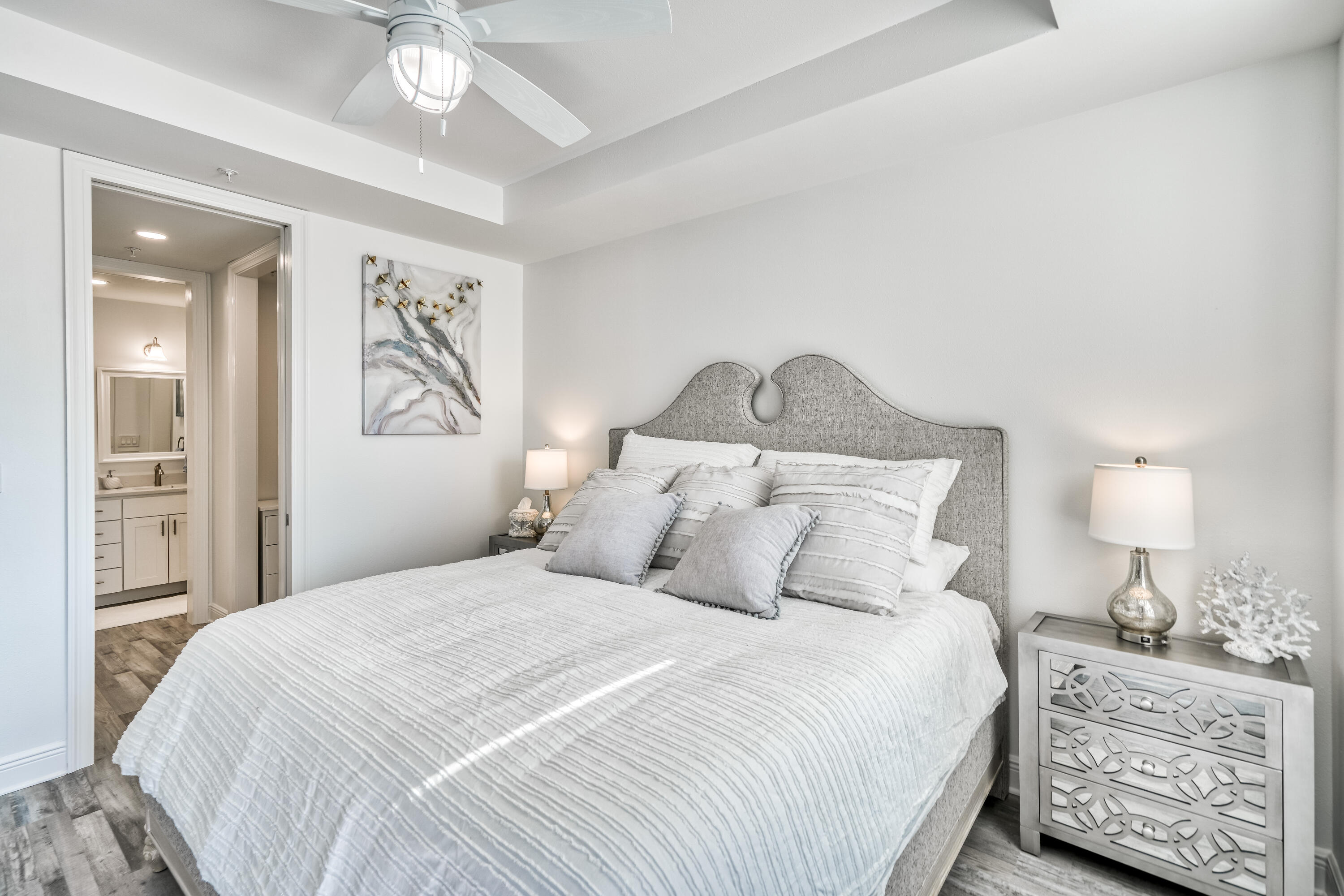 GULF PLACE RESIDENCES - Residential