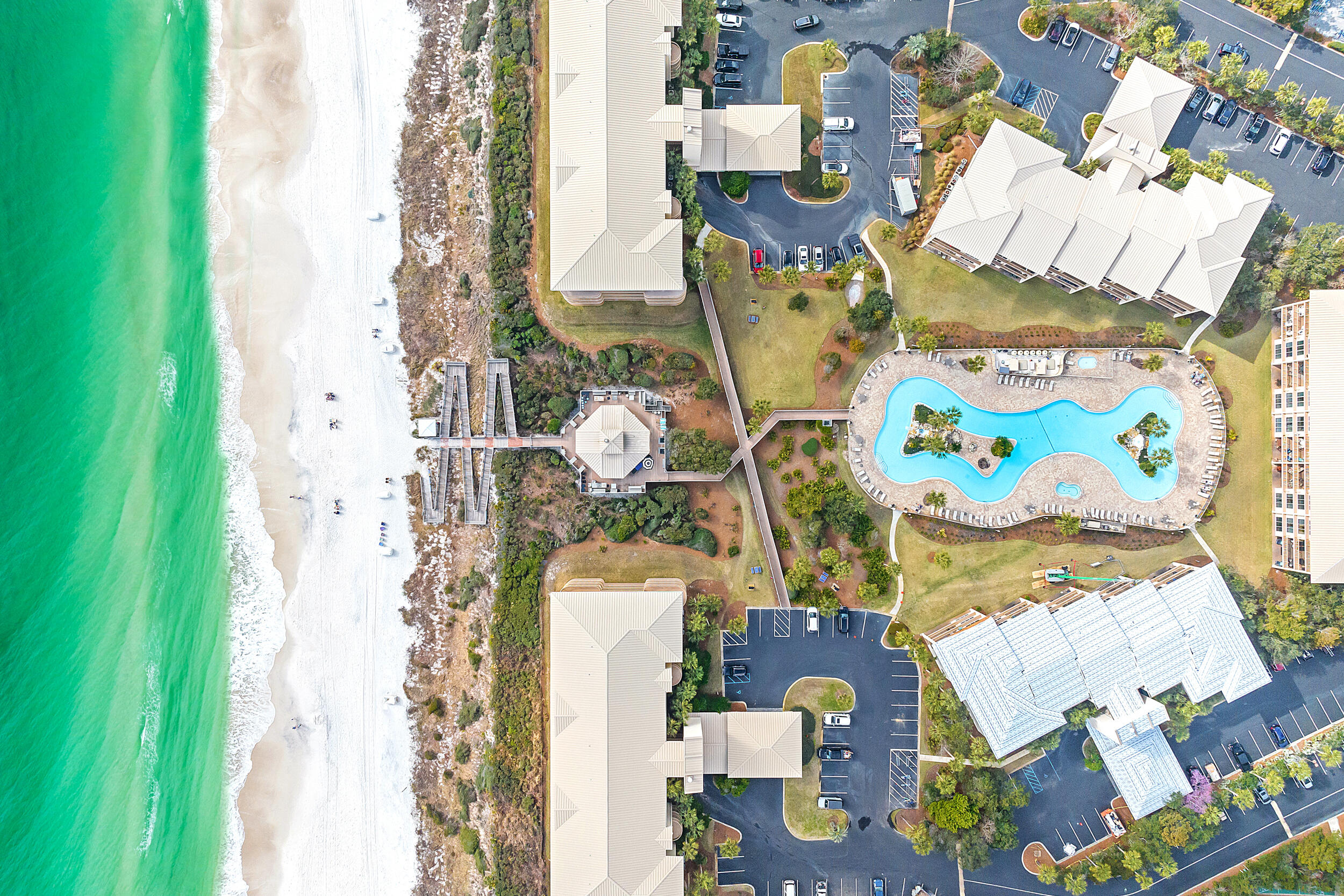 HIGH POINTE RESORT CONDO - Residential