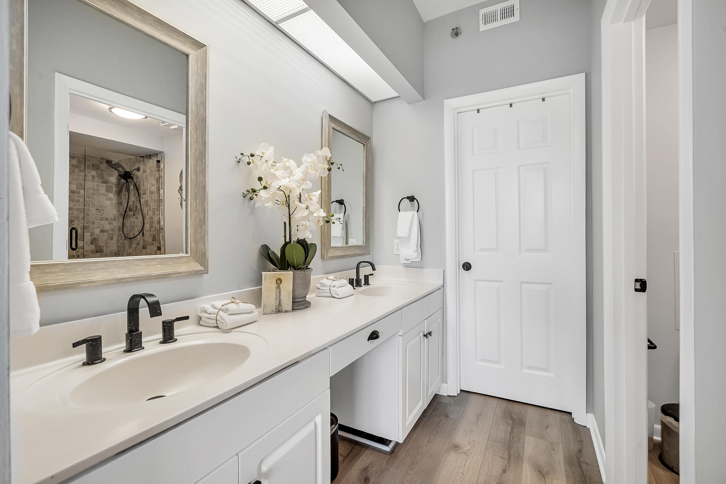 HIGH POINTE RESORT CONDO - Residential