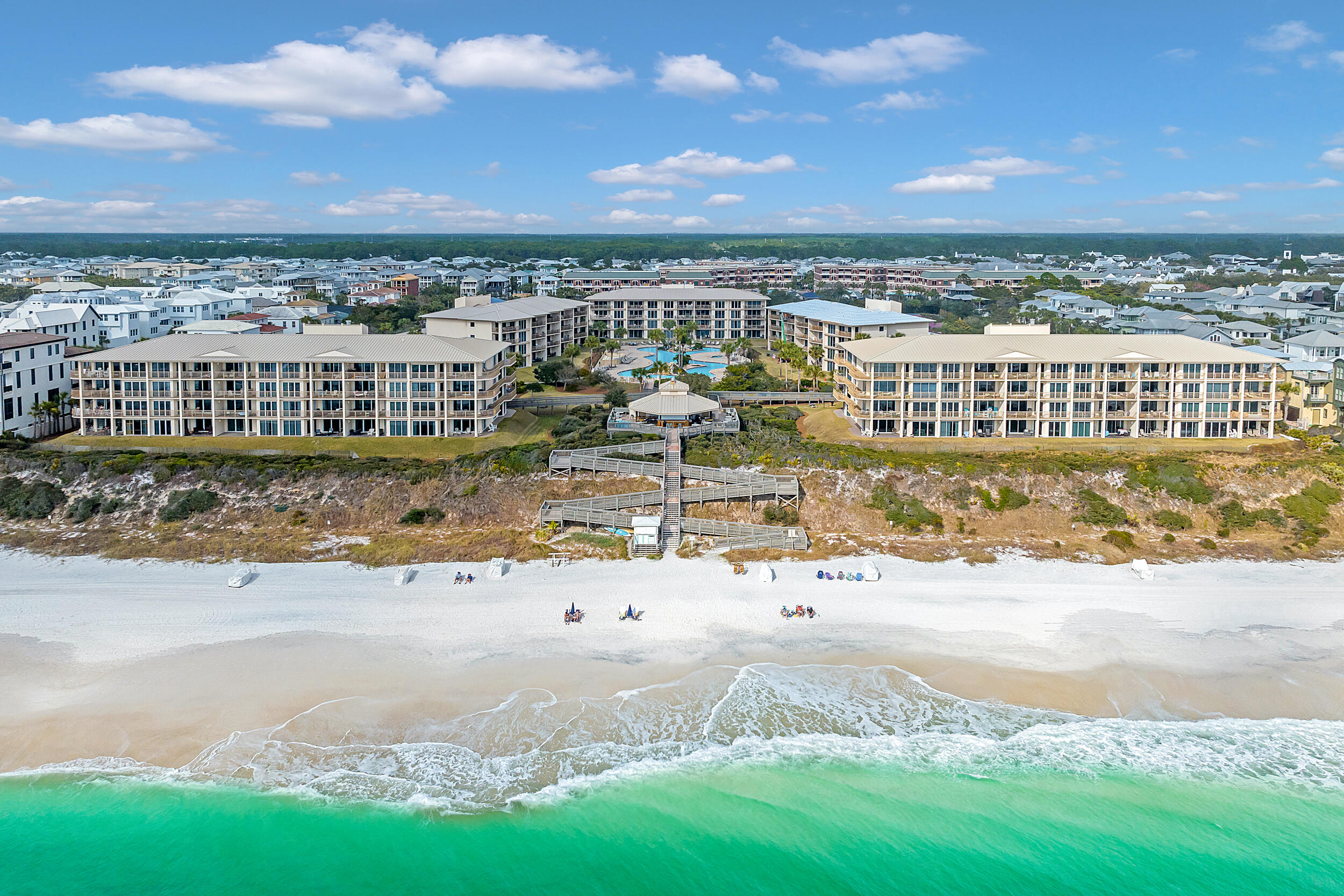 HIGH POINTE RESORT CONDO - Residential
