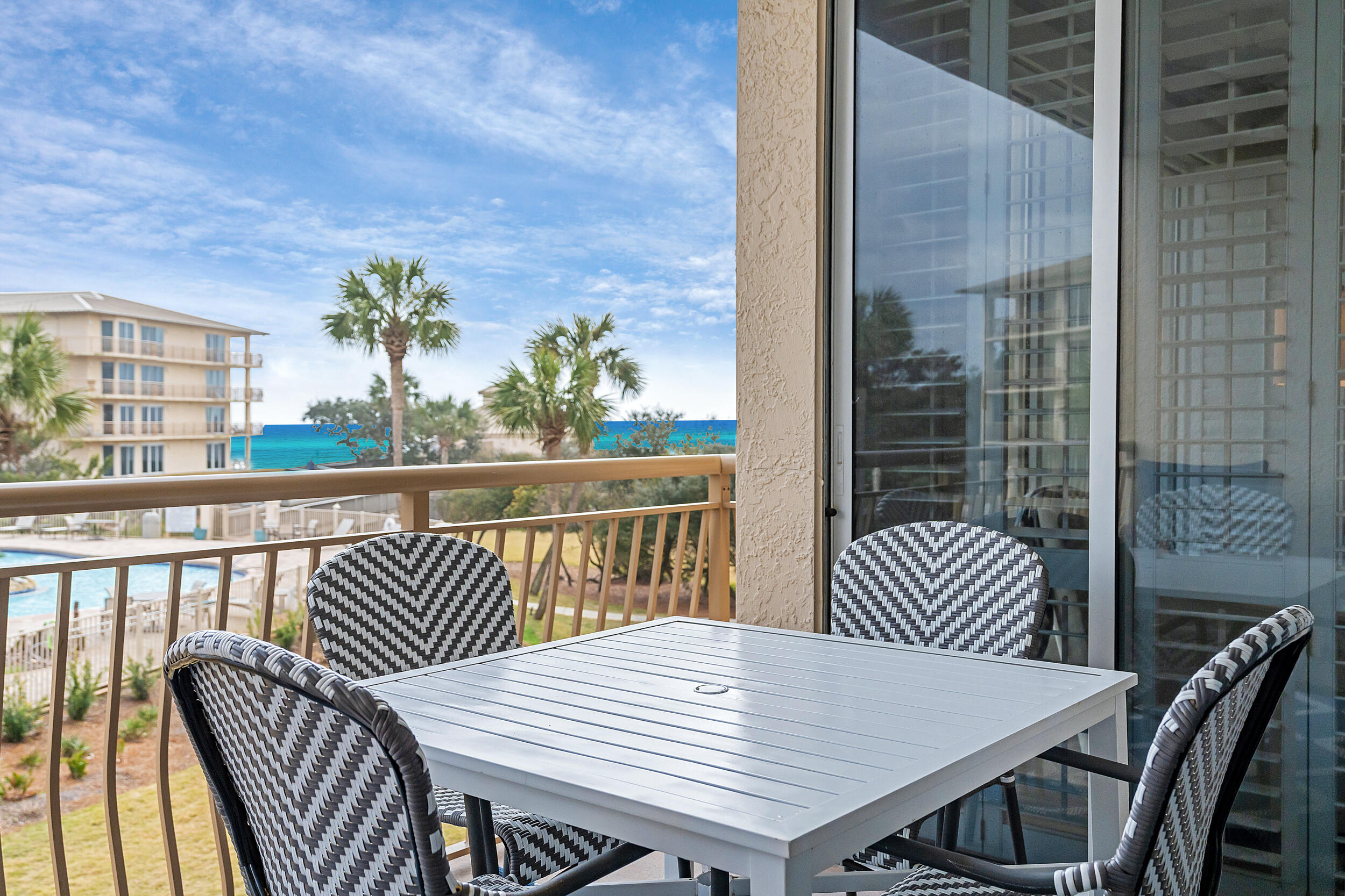 HIGH POINTE RESORT CONDO - Residential