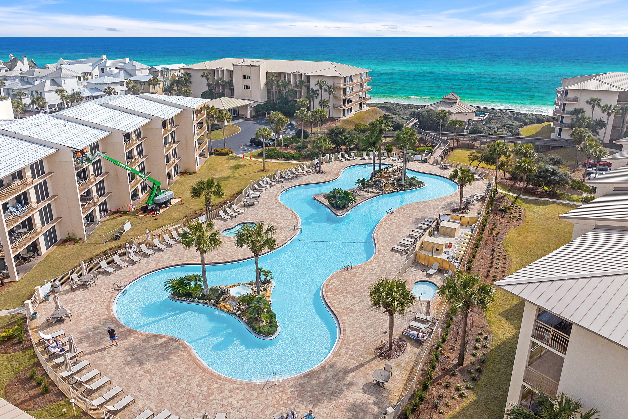 HIGH POINTE RESORT CONDO - Residential