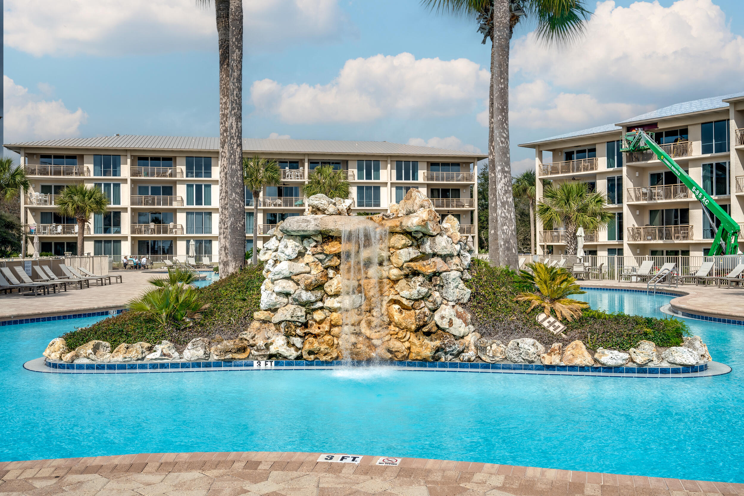 HIGH POINTE RESORT CONDO - Residential