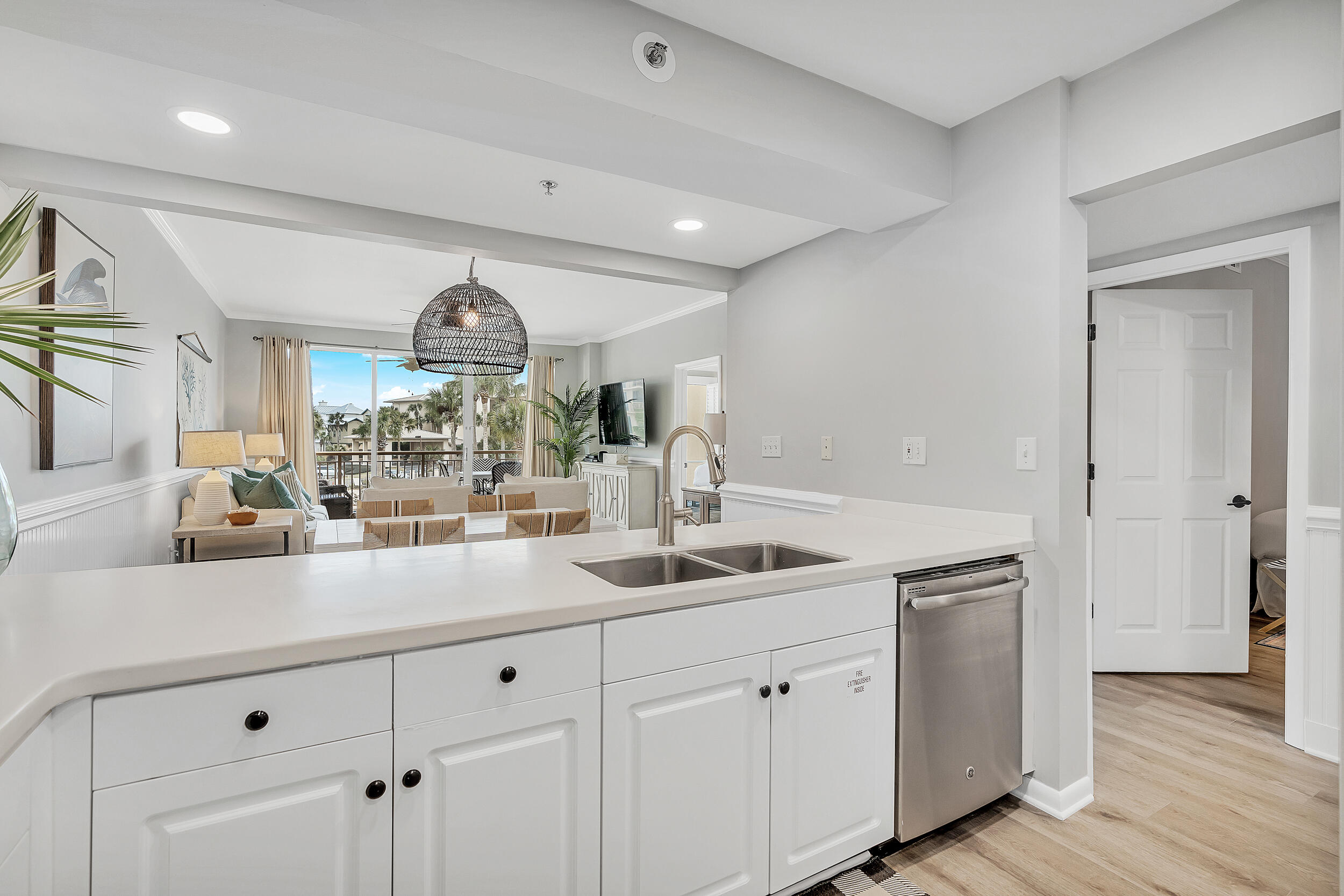 HIGH POINTE RESORT CONDO - Residential