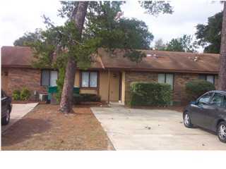 LOCATED JUST OFF BEAL PKWY BEHIND WAL MART. ENERGY EFFICIENT WITH PRIVACY FENCED YARD. CLOSE TO BACK GATE OF HURLBURT. SORRY NO PETS! GREAT 2 BEDROOM TOWNHOME IN CENTRAL FORT WALTON BEACH. CALL OFFICE FOR APPOINMENT.