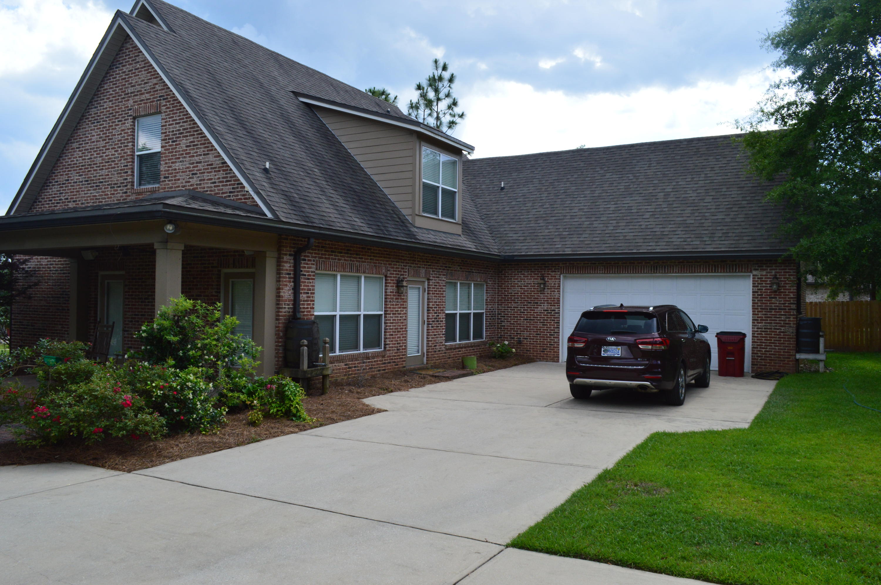 MILL CREEK FARMS - Residential