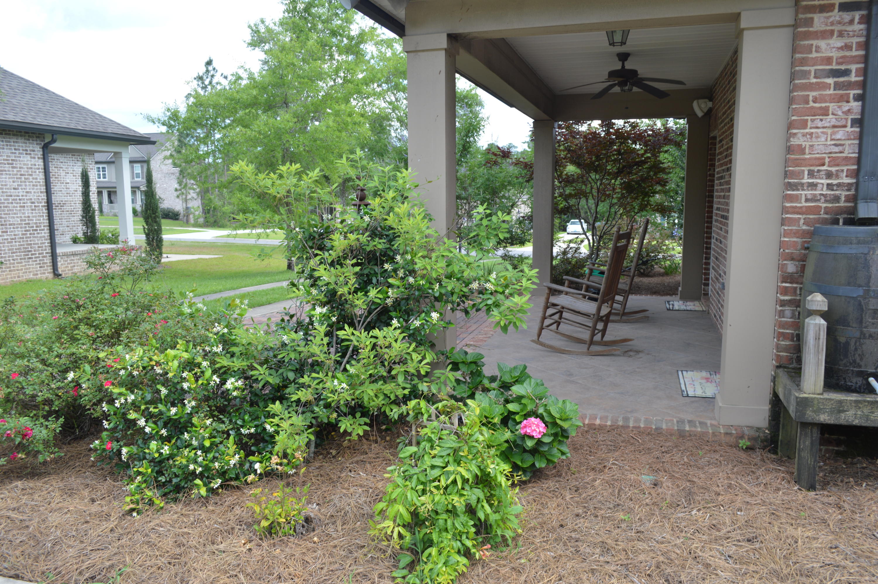 MILL CREEK FARMS - Residential