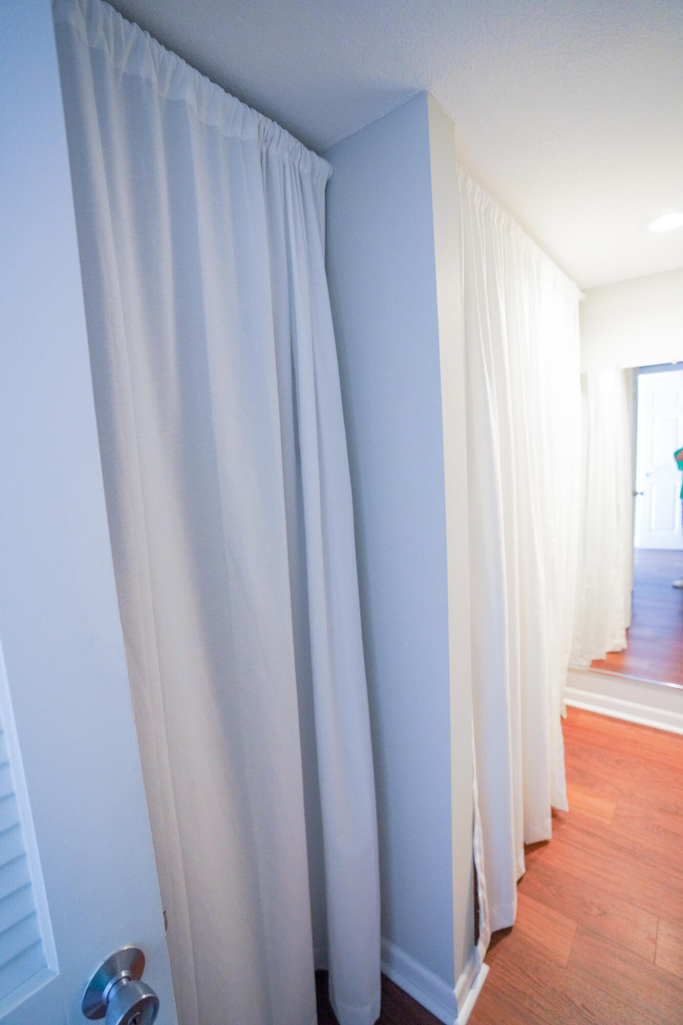 SHORELINE TOWERS 1 - Residential