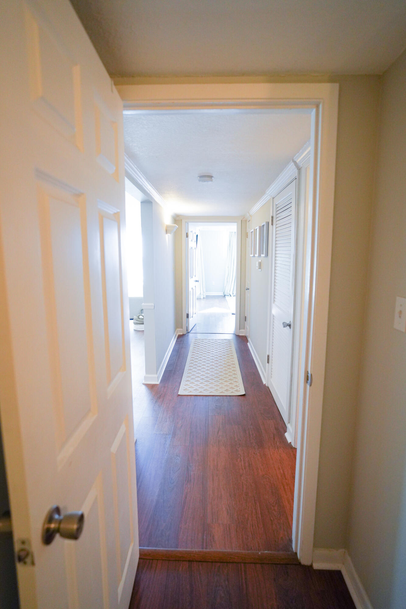 SHORELINE TOWERS 1 - Residential