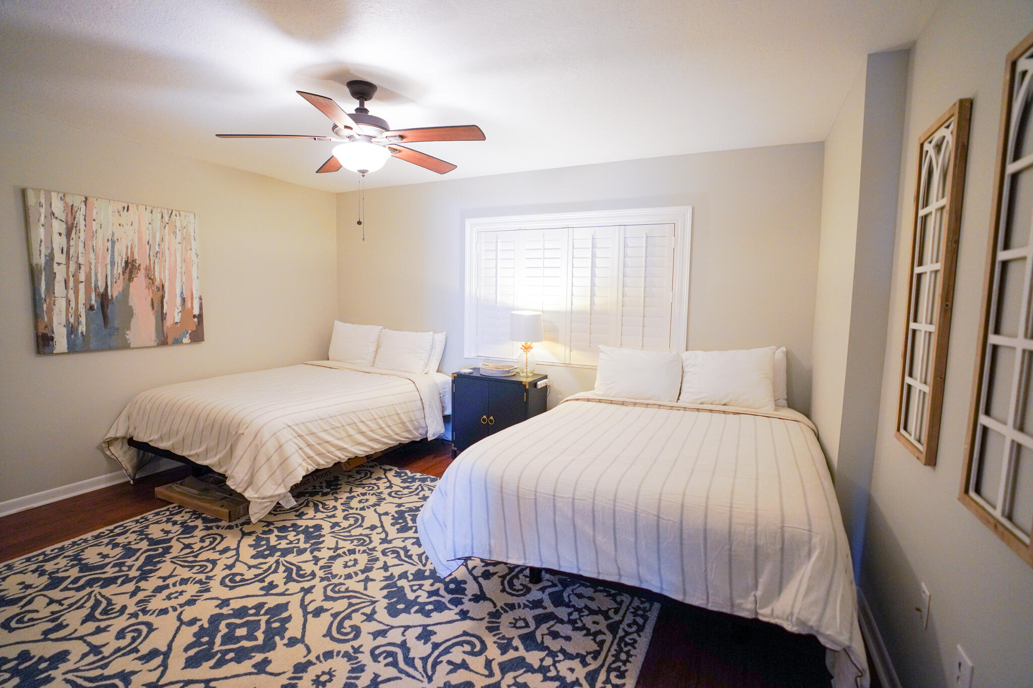 SHORELINE TOWERS 1 - Residential