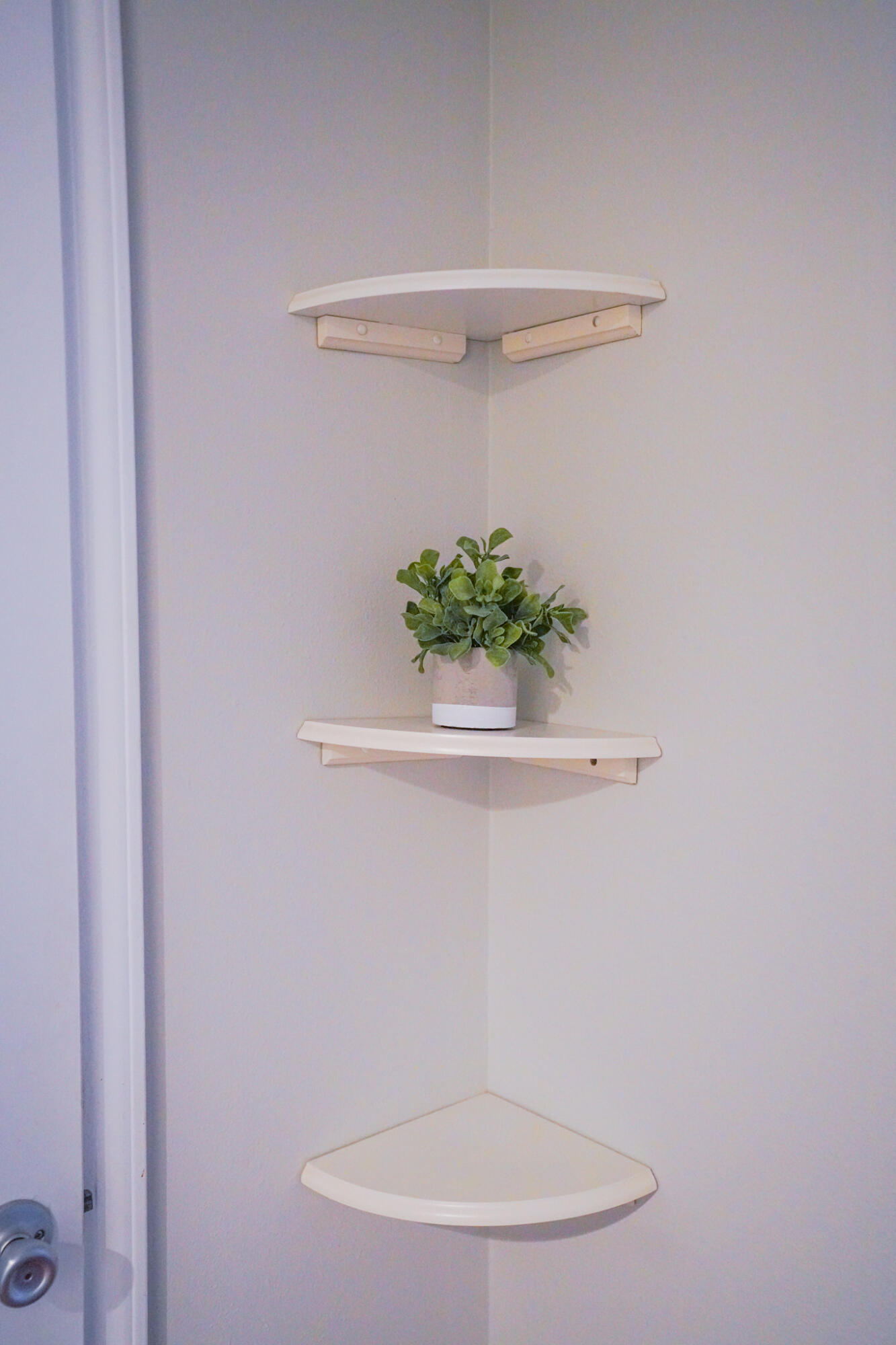 SHORELINE TOWERS 1 - Residential