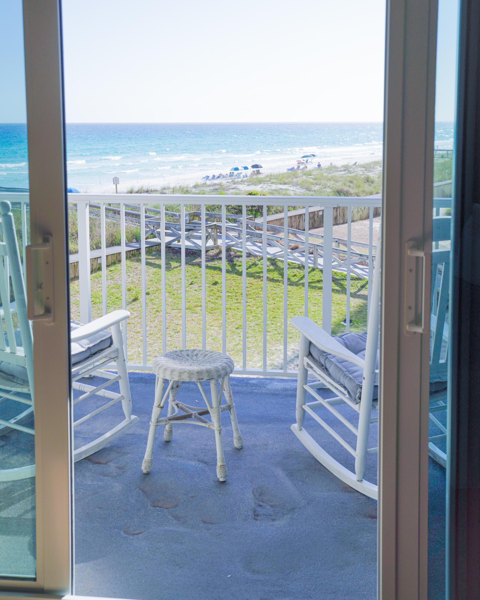 SHORELINE TOWERS 1 - Residential