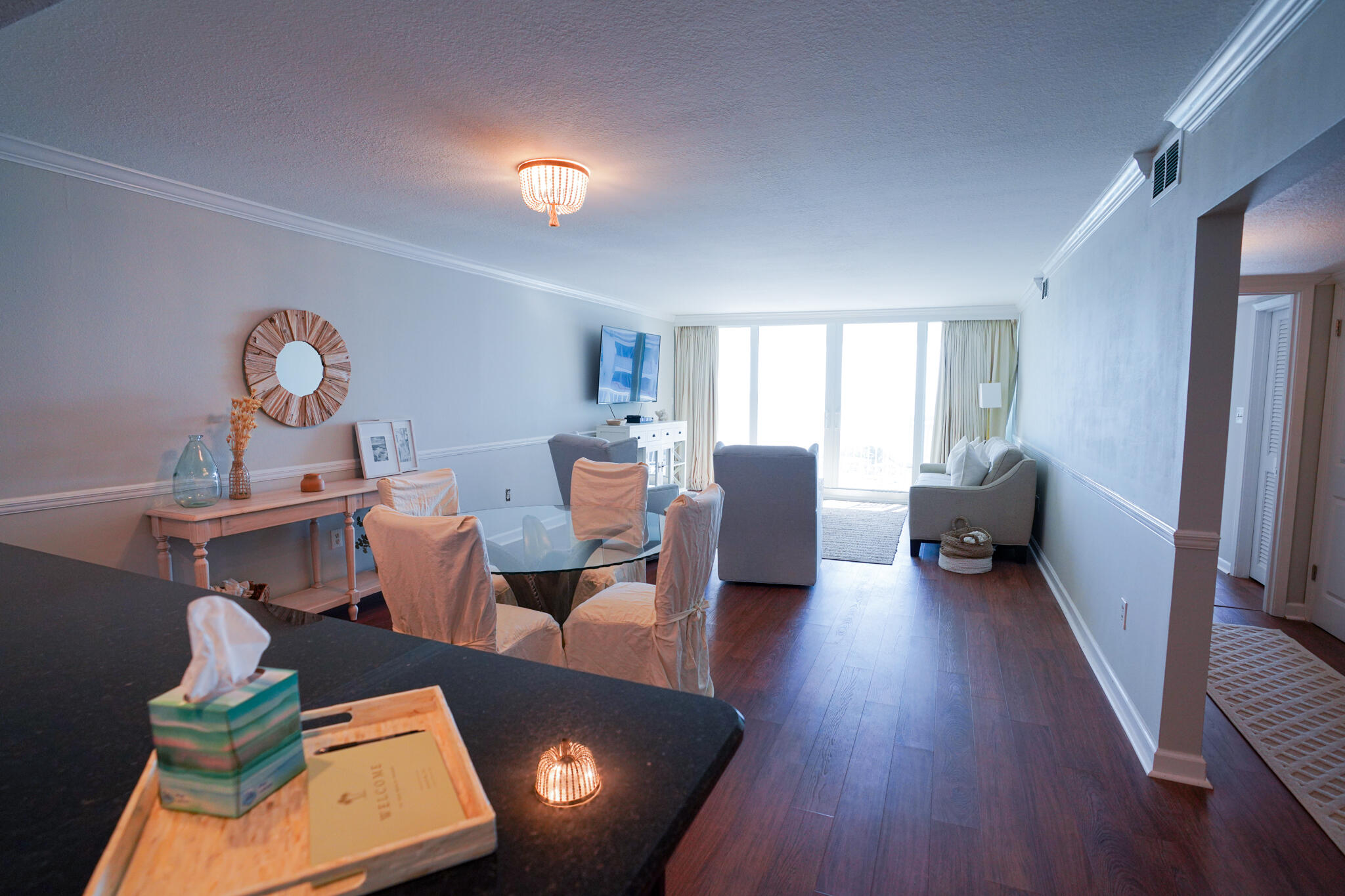 SHORELINE TOWERS 1 - Residential