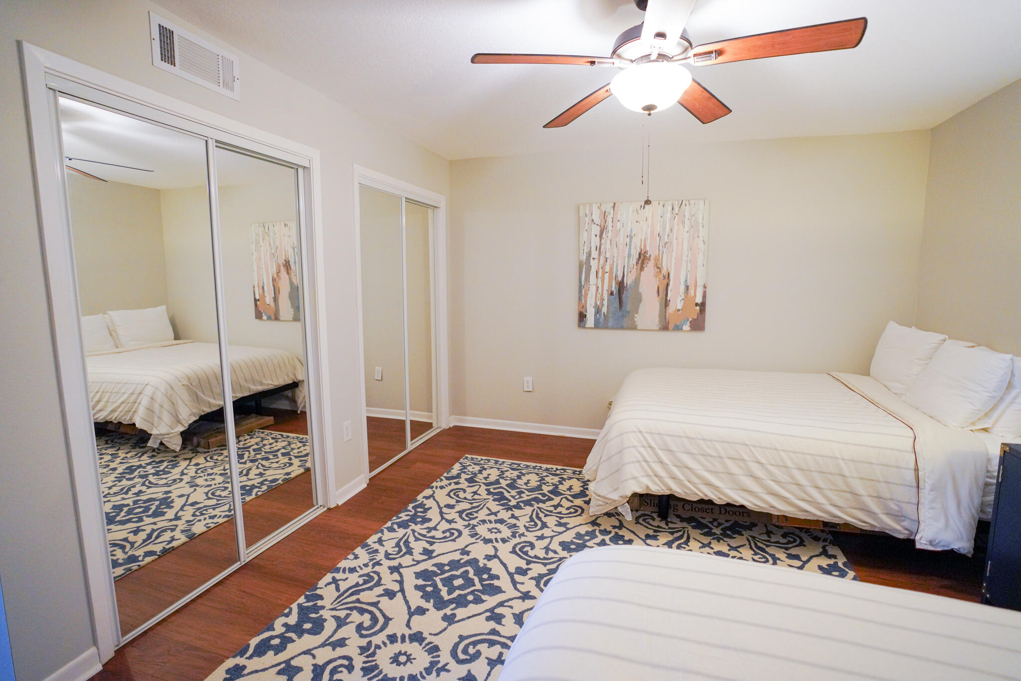 SHORELINE TOWERS 1 - Residential