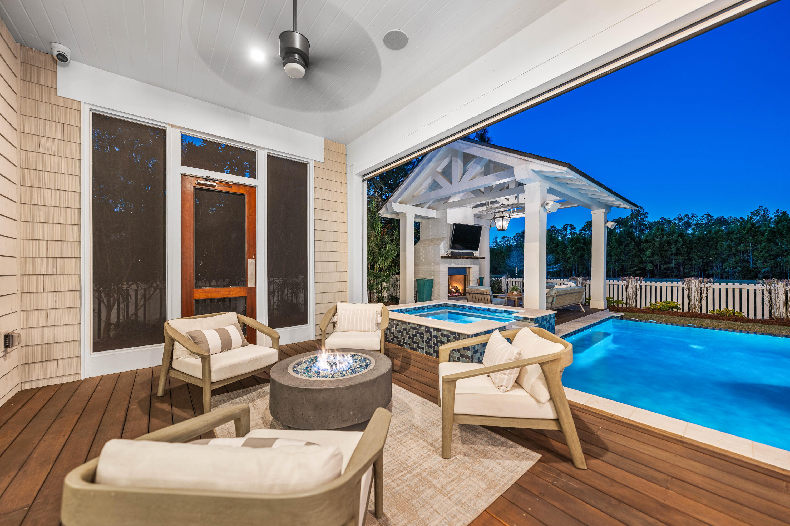 WATERSOUND ORIGINS - Residential