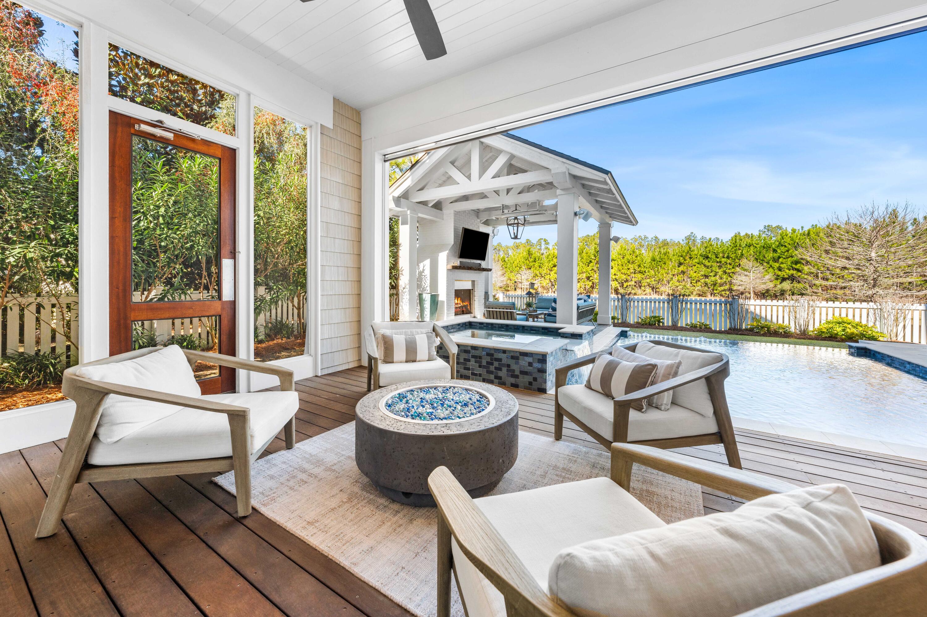 WATERSOUND ORIGINS - Residential