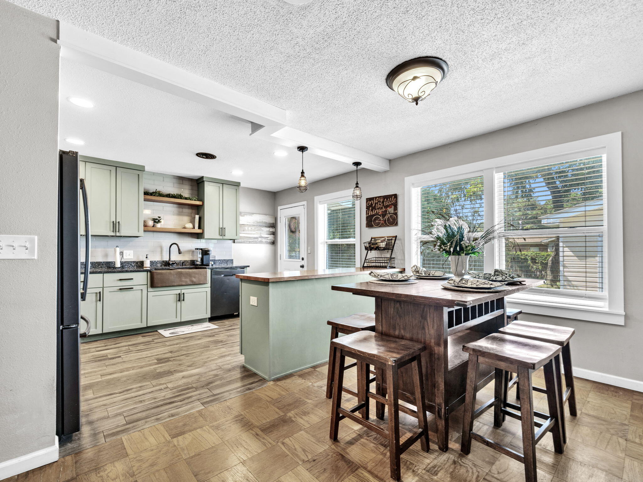 VESTA HEIGHTS 2ND ADDN - Residential