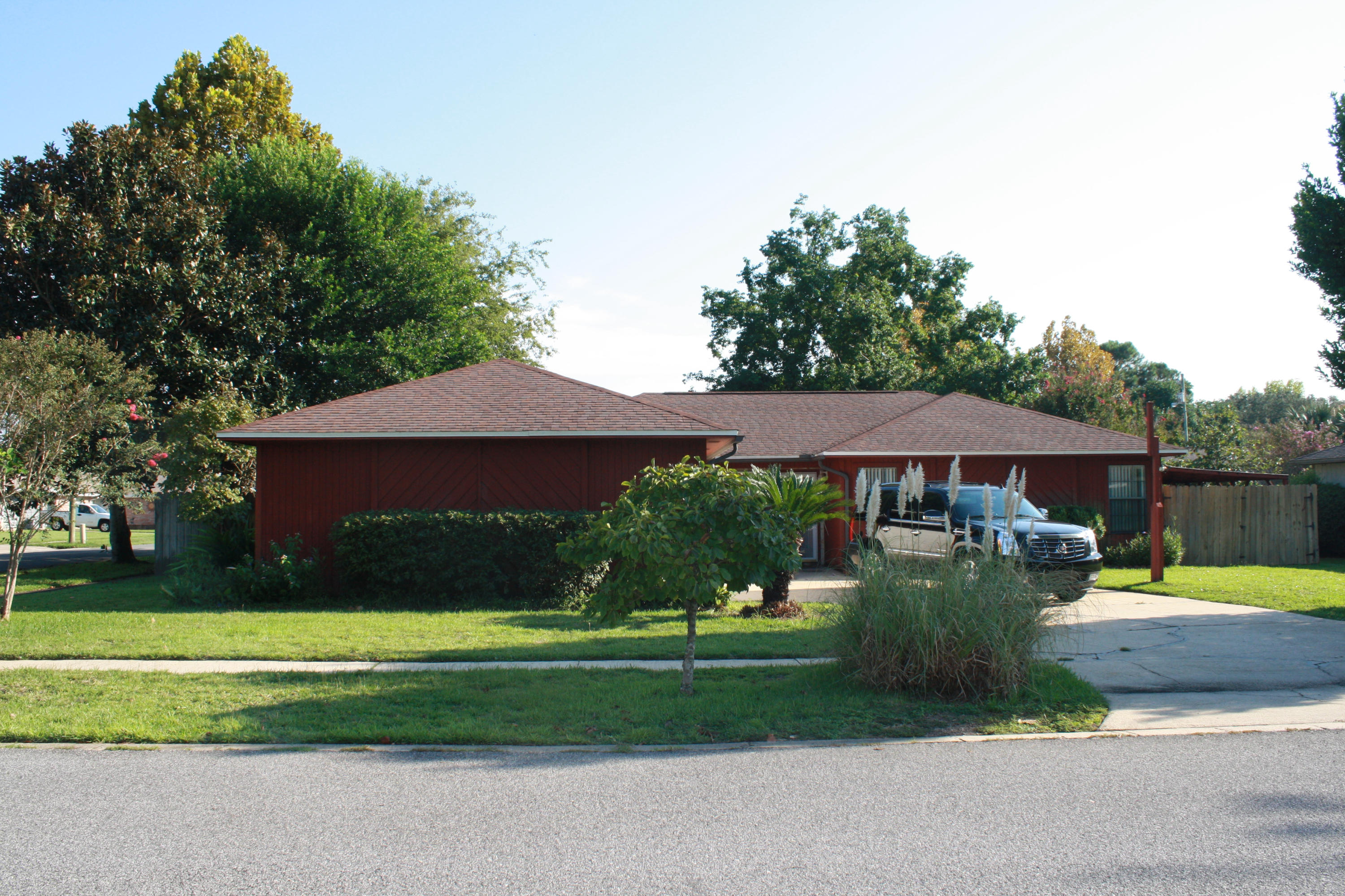 GULF MANOR 1ST ADDN - Residential