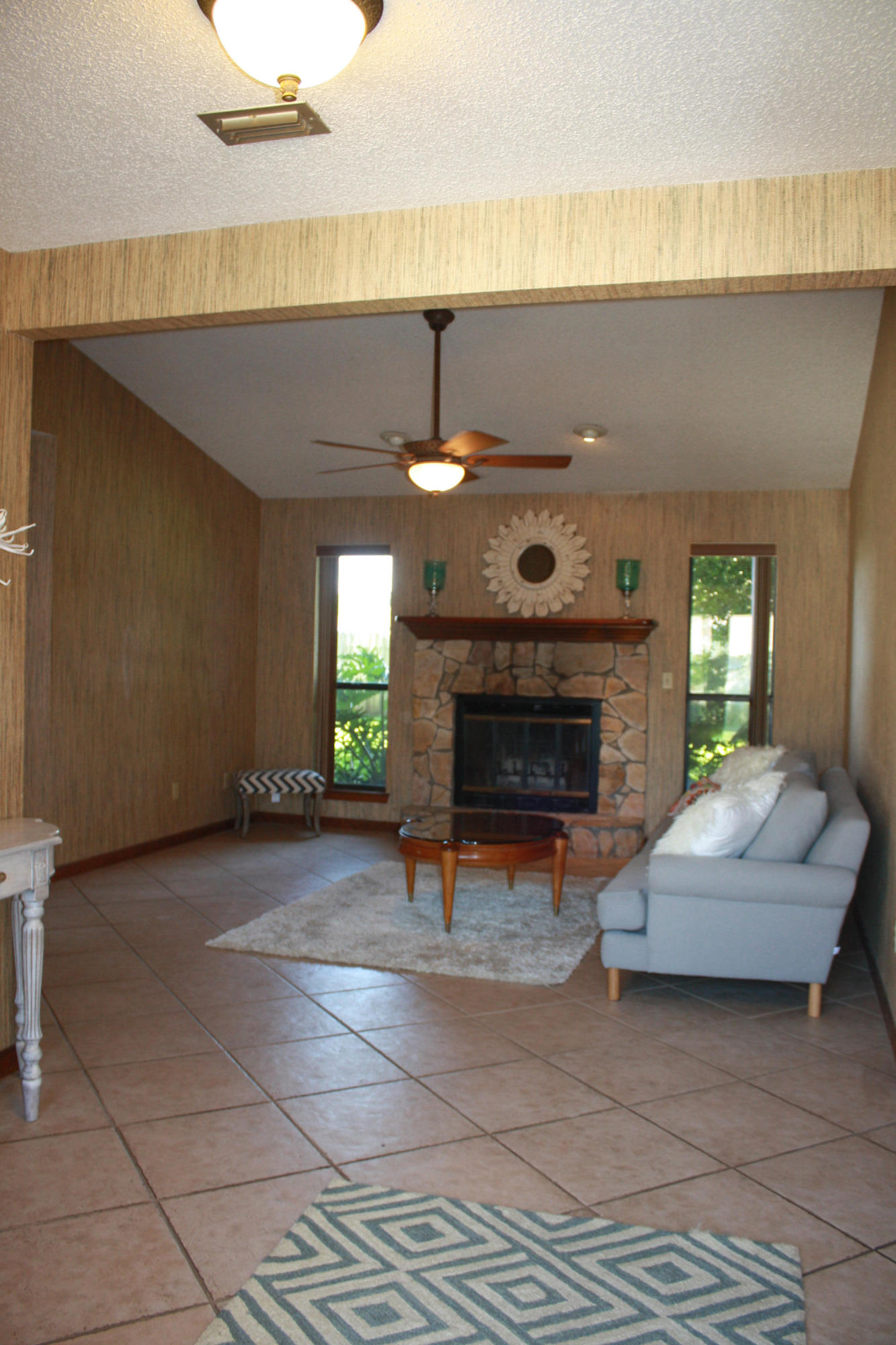 GULF MANOR 1ST ADDN - Residential