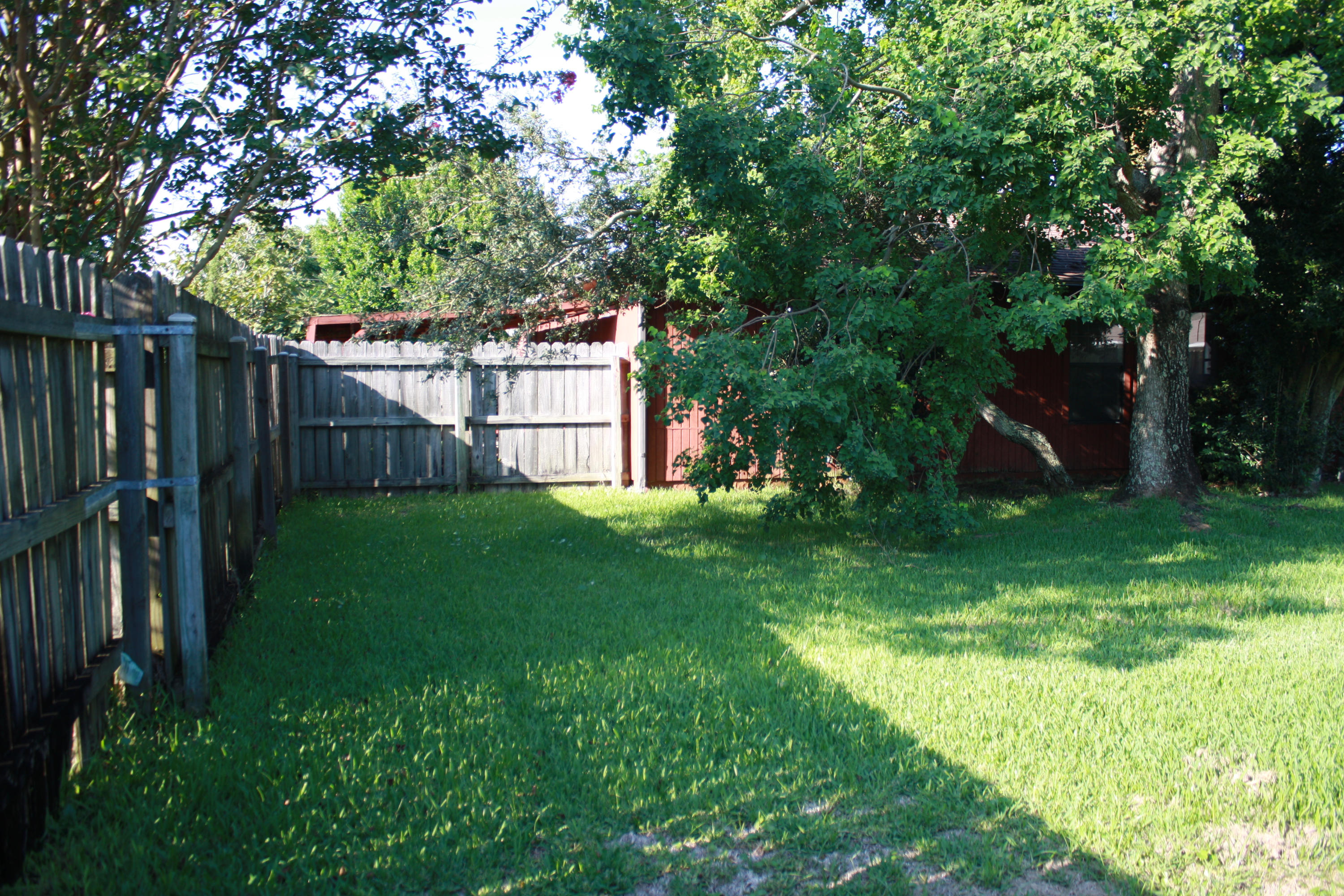 GULF MANOR 1ST ADDN - Residential