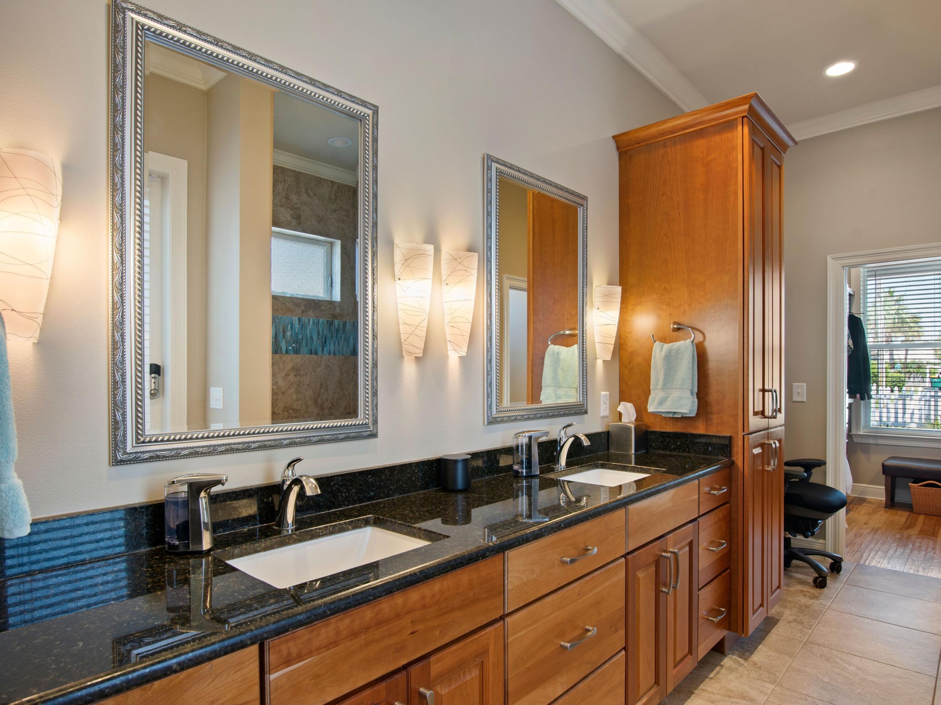 CRYSTAL BEACH - Residential