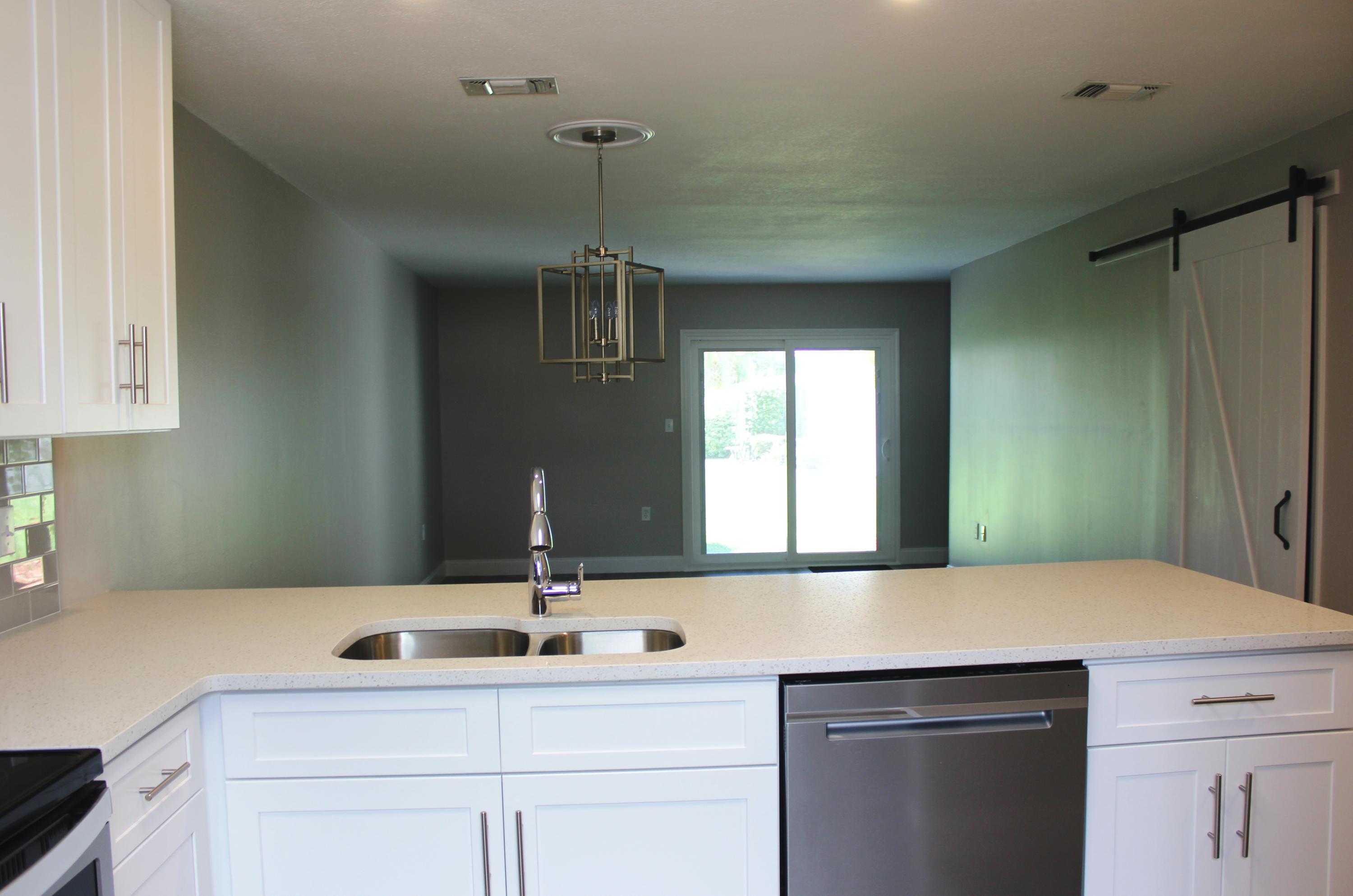 SUMMERHOUSE T/H - Residential