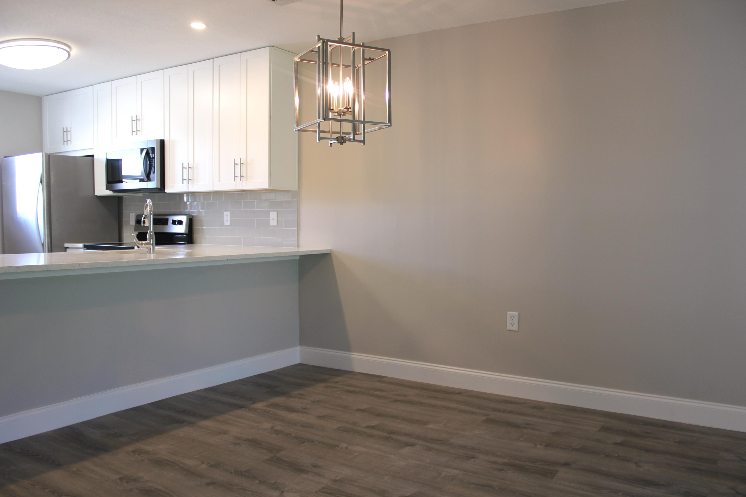 SUMMERHOUSE T/H - Residential