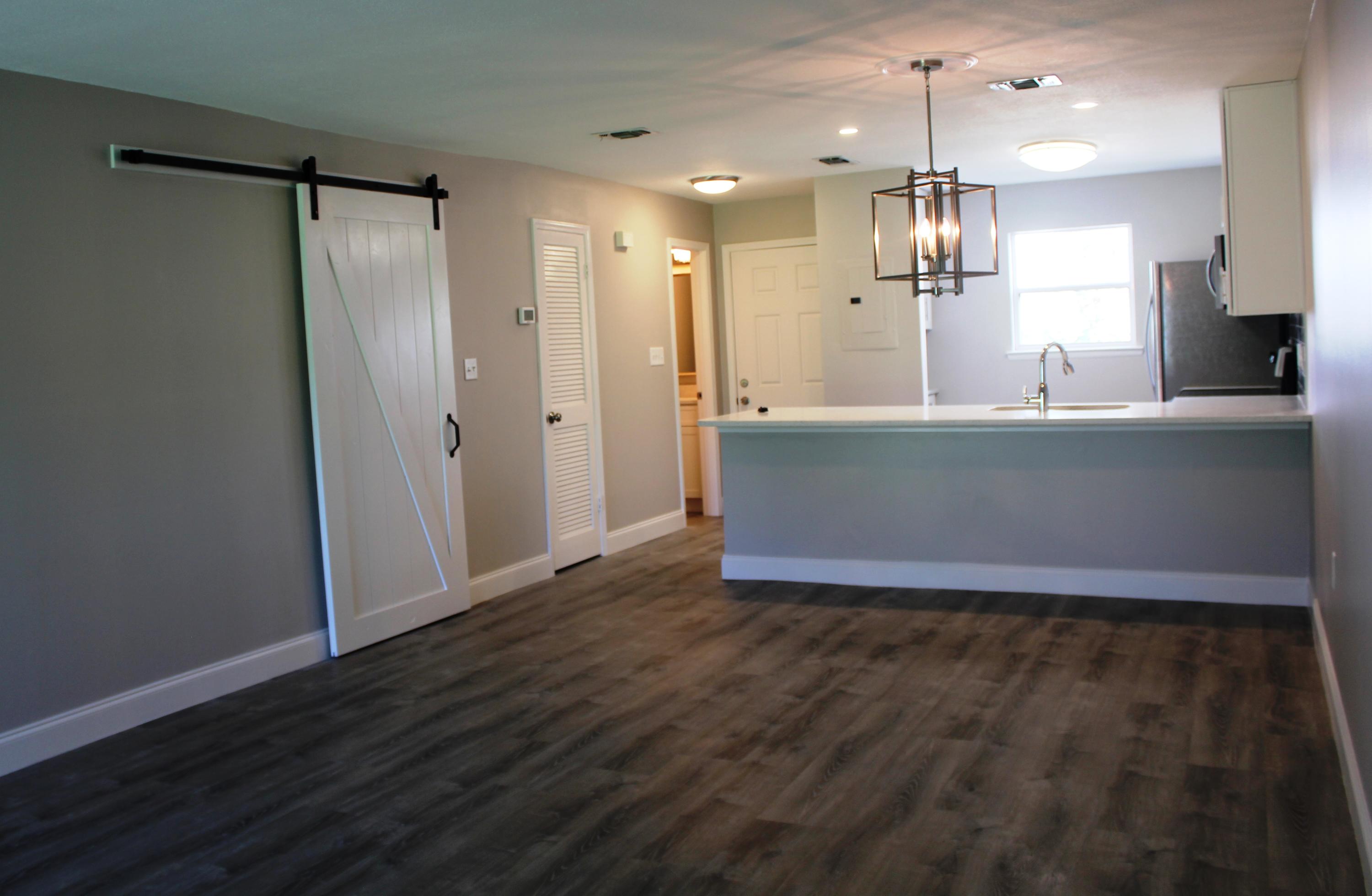 SUMMERHOUSE T/H - Residential