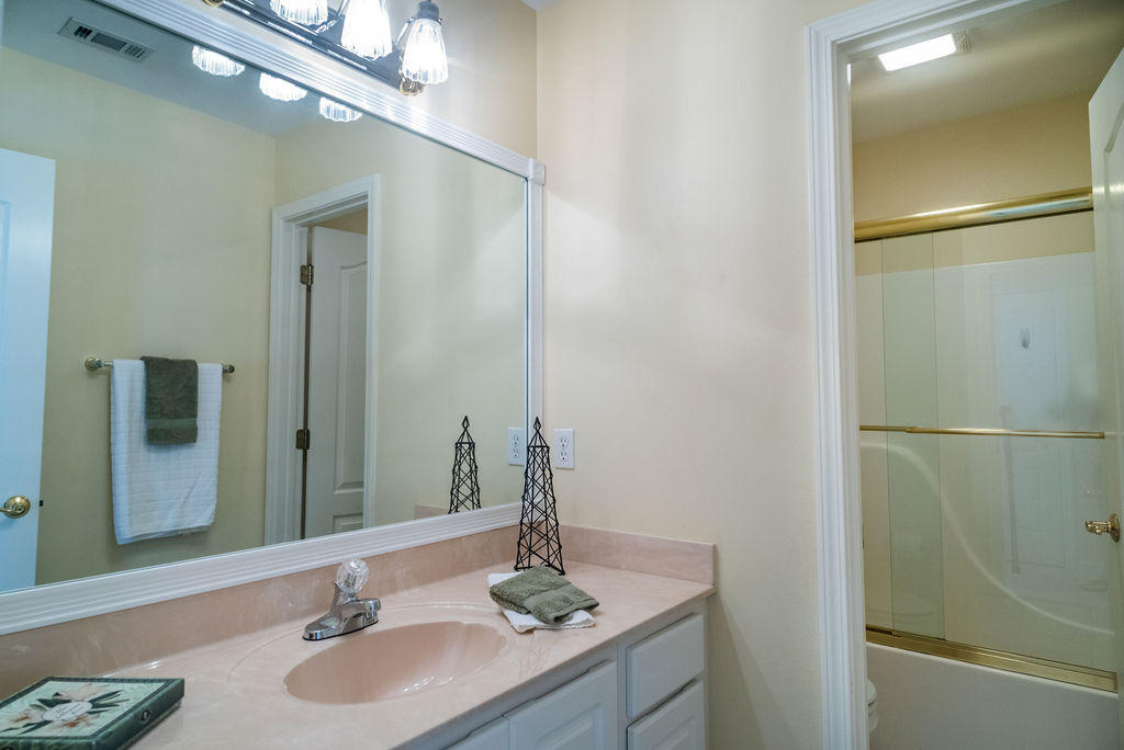 NORTH RIDGE CREEK S/D - Residential