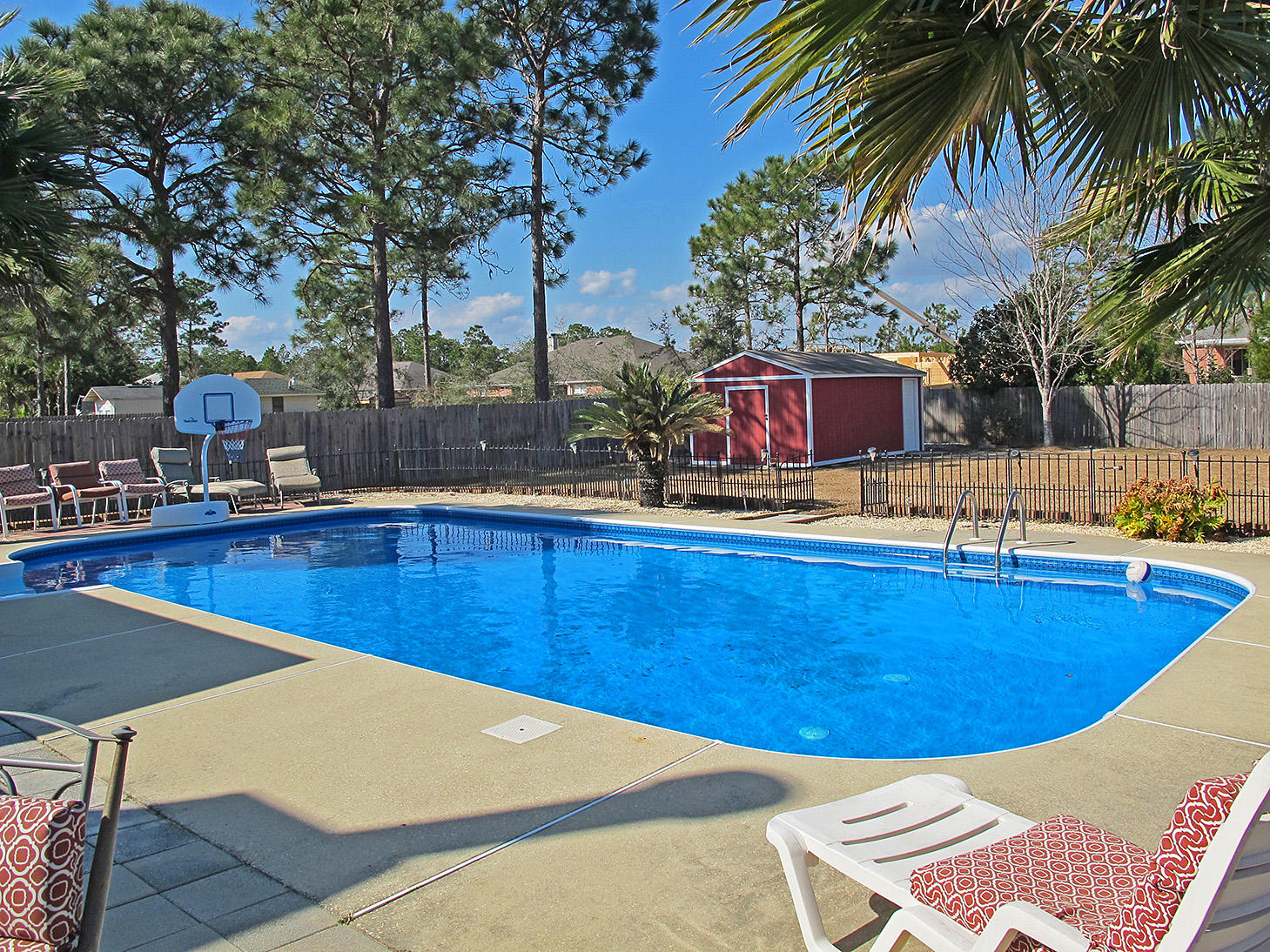 HIDDEN CREEK AT HOLLEY BY THE SEA - Residential
