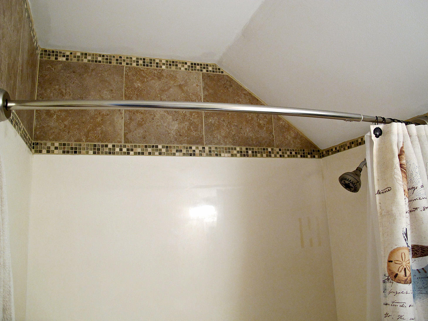 HIDDEN CREEK AT HOLLEY BY THE SEA - Residential