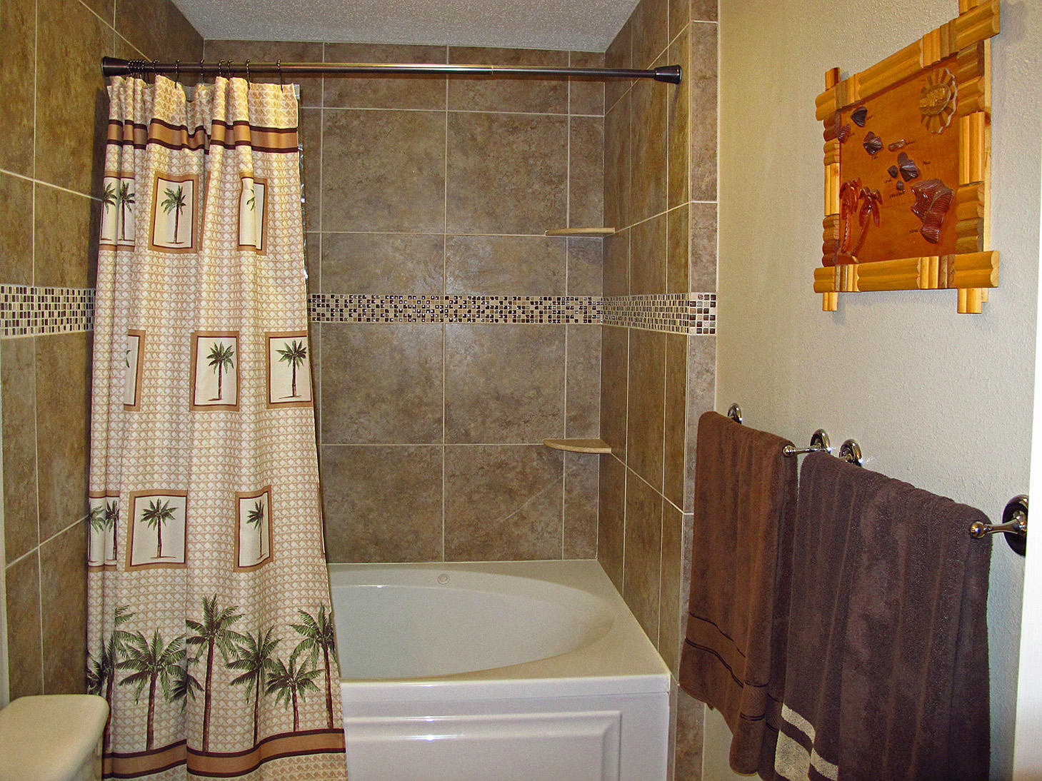 HIDDEN CREEK AT HOLLEY BY THE SEA - Residential