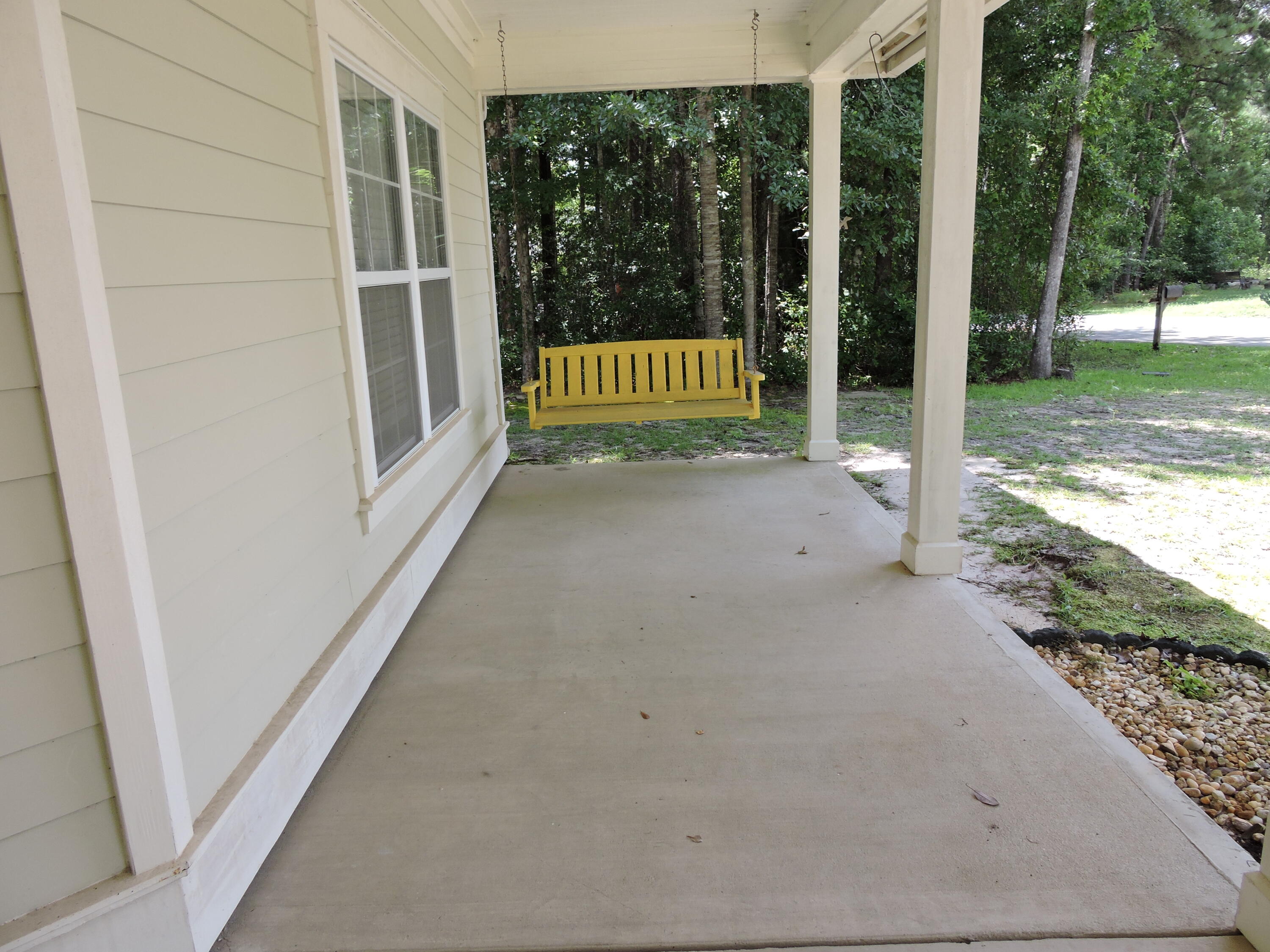 FOXWOOD ESTATES 1 - Residential Lease