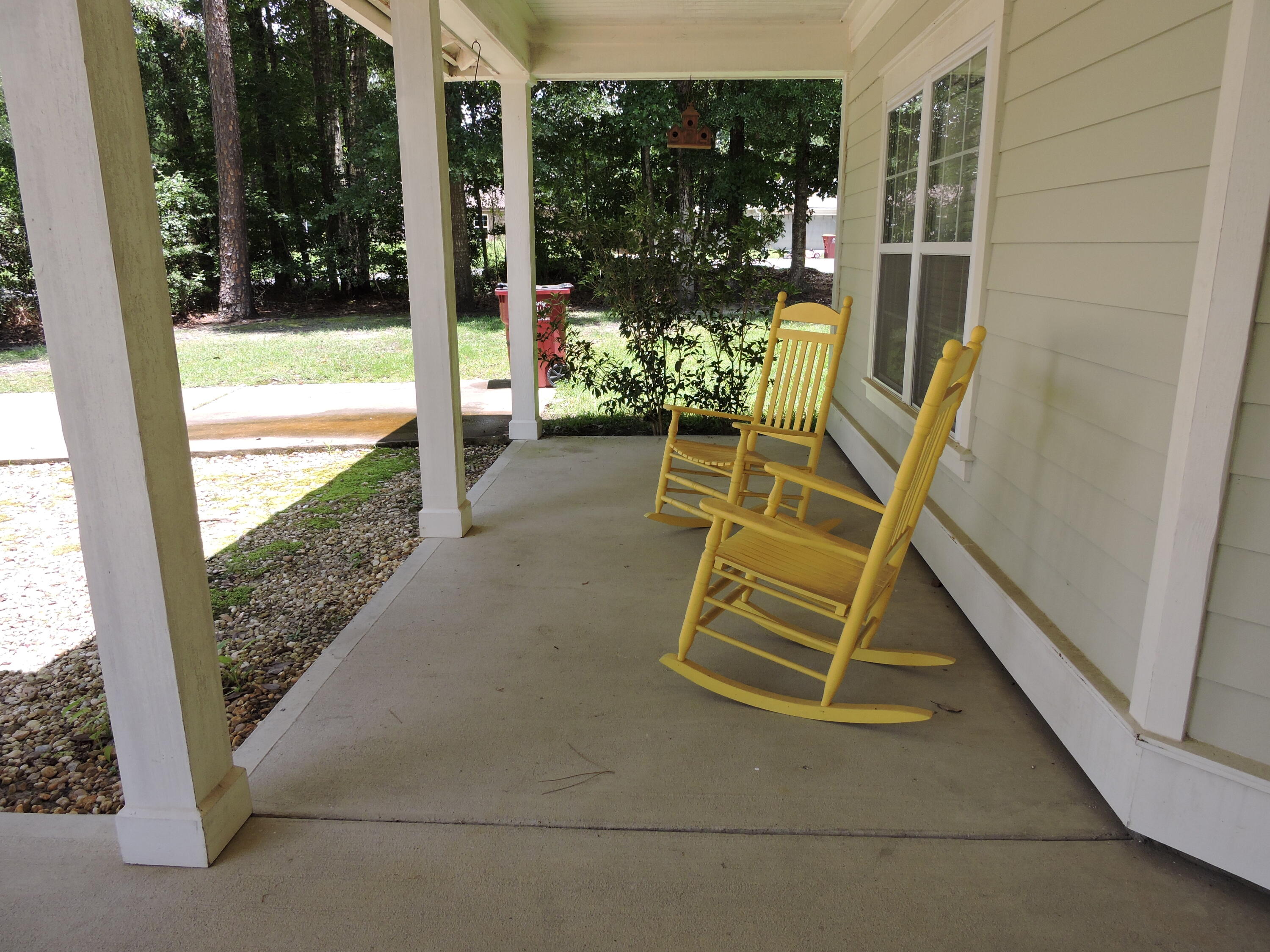 FOXWOOD ESTATES 1 - Residential Lease