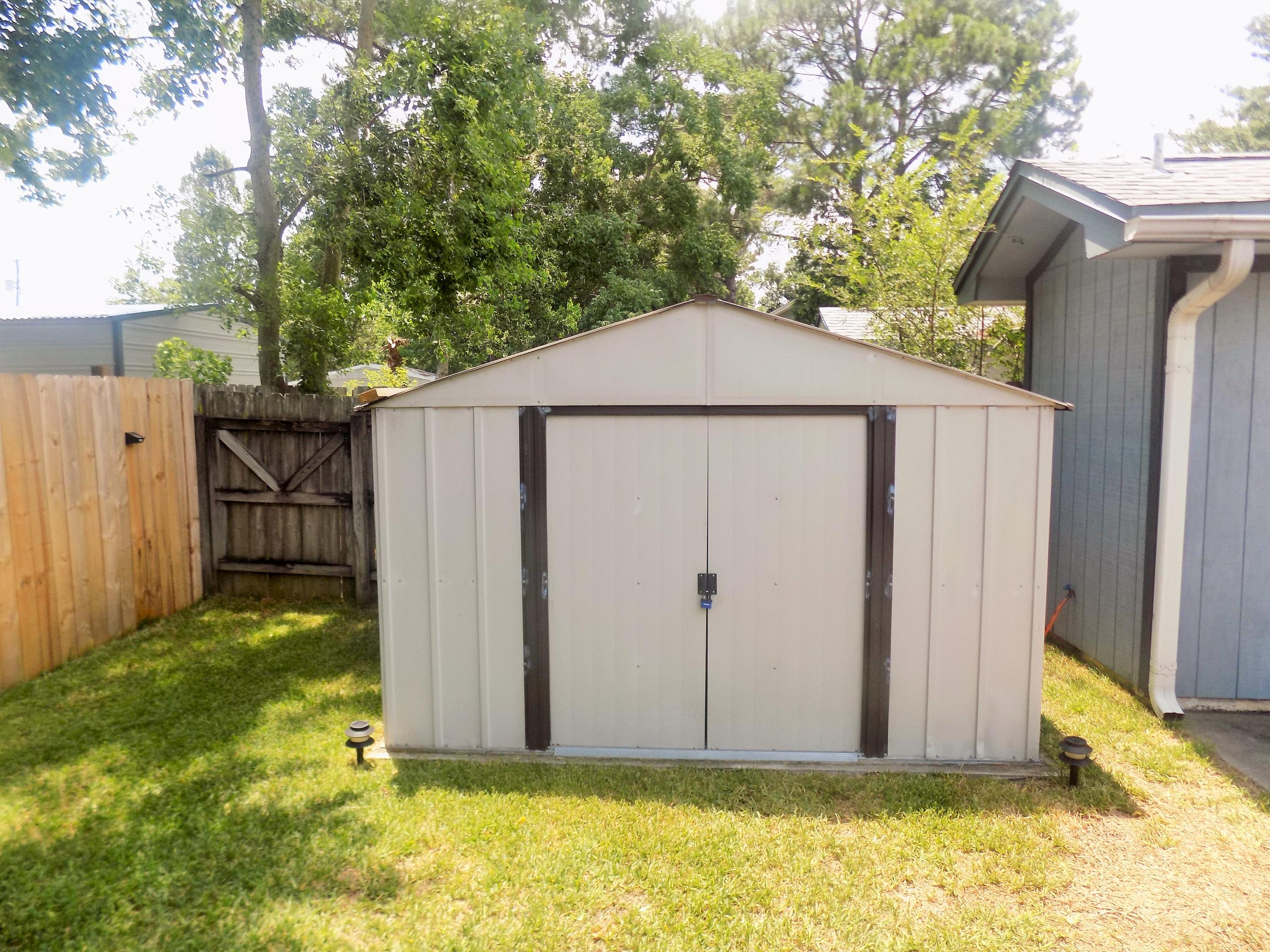 PINE MEADOWS 3RD ADDN PH 2 - Residential