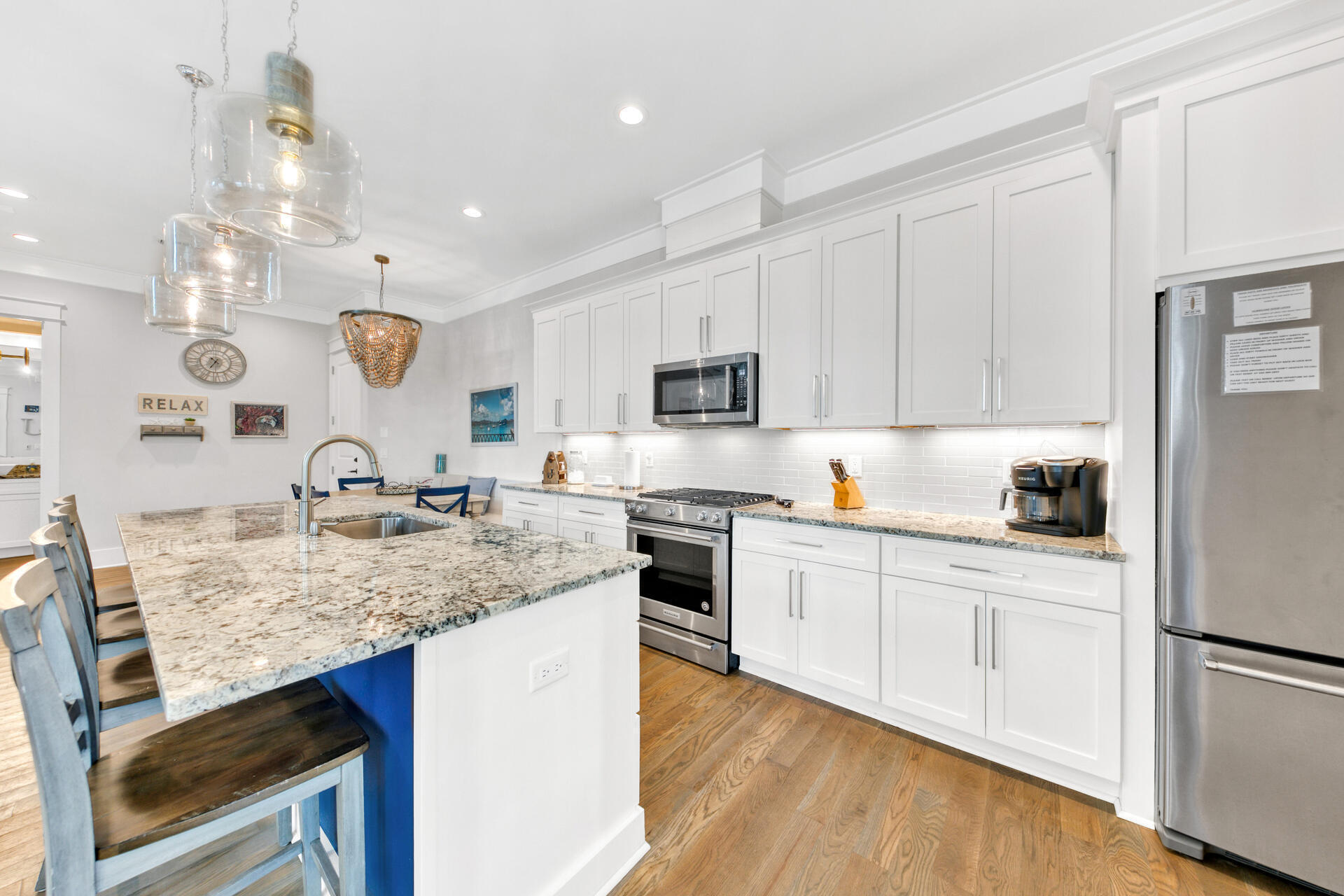 LAKESIDE AT BLUE MOUNTAIN BEACH - Residential