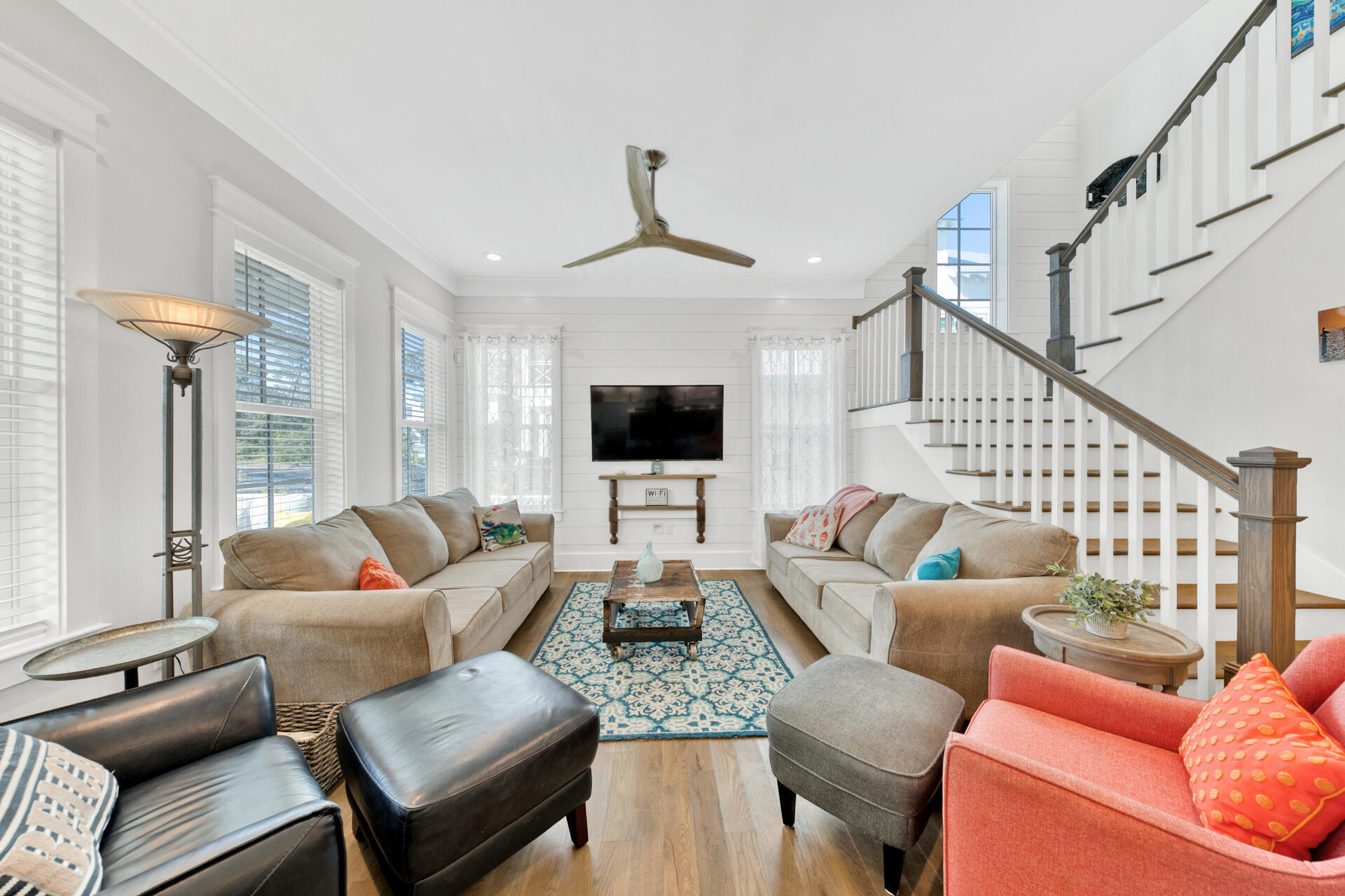 LAKESIDE AT BLUE MOUNTAIN BEACH - Residential