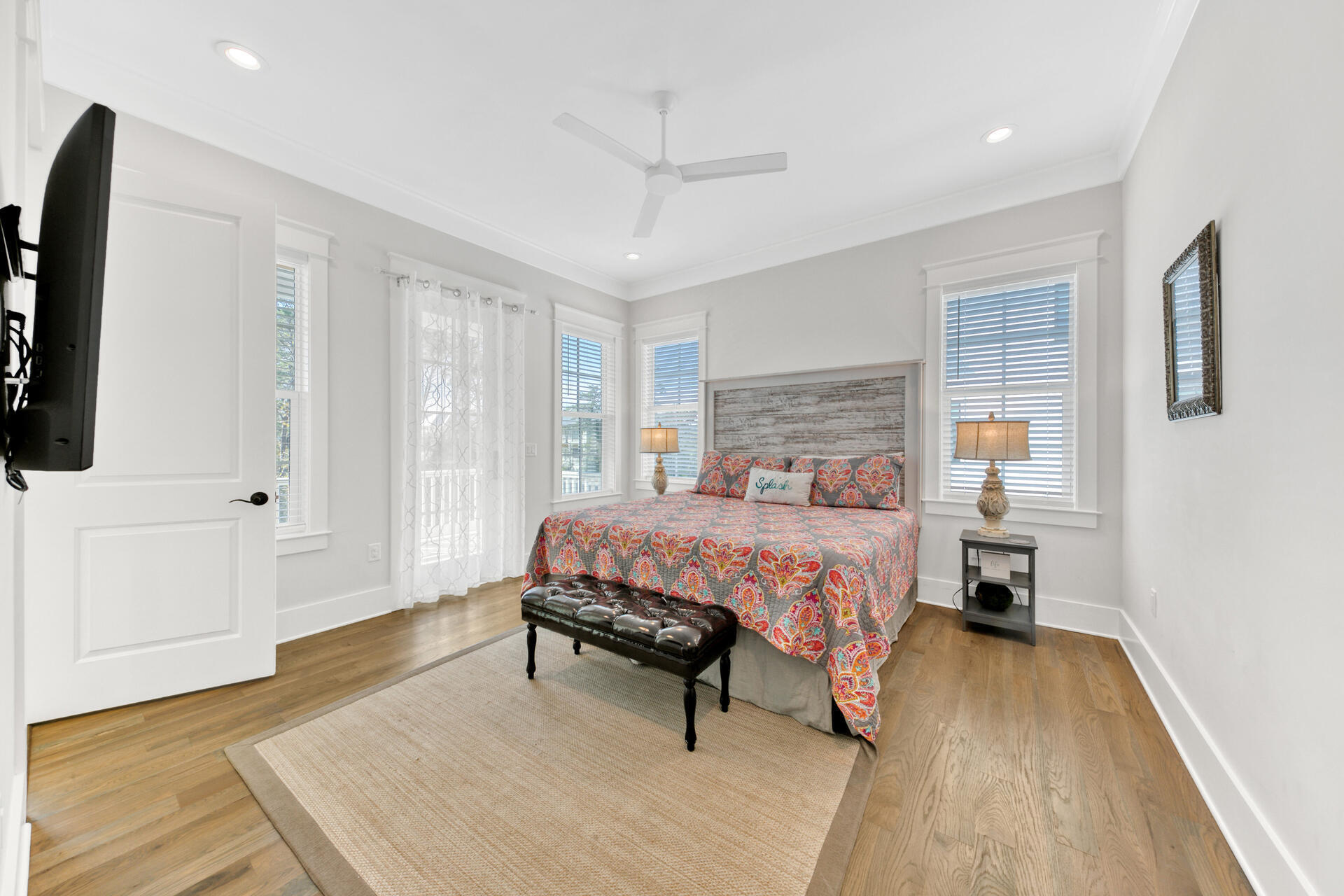 LAKESIDE AT BLUE MOUNTAIN BEACH - Residential