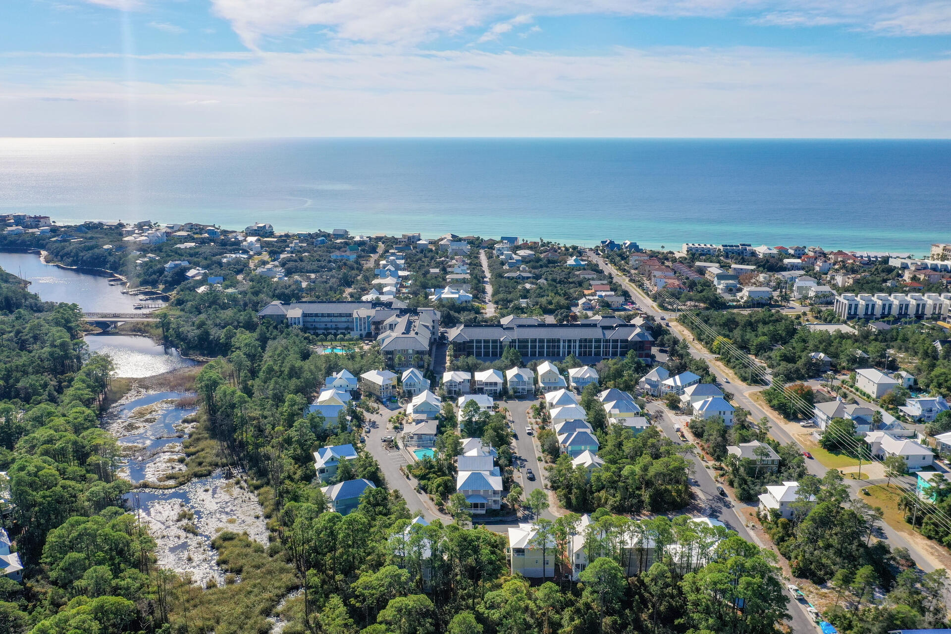 LAKESIDE AT BLUE MOUNTAIN BEACH - Residential