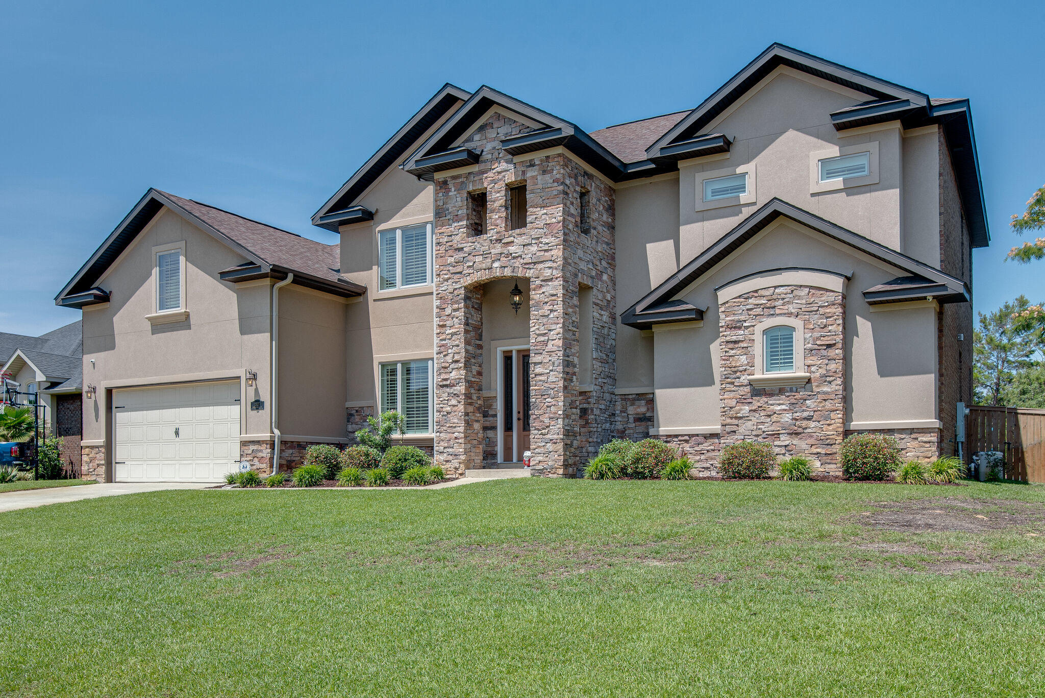 LA FONTAINE PHASE 1 - Residential