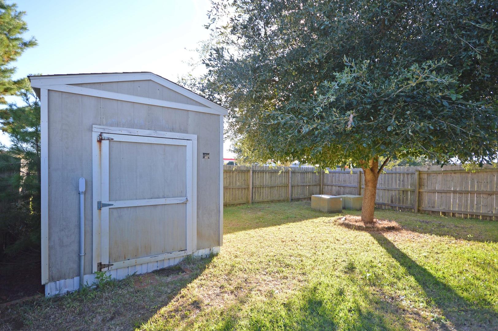 VINEYARD THE - Residential