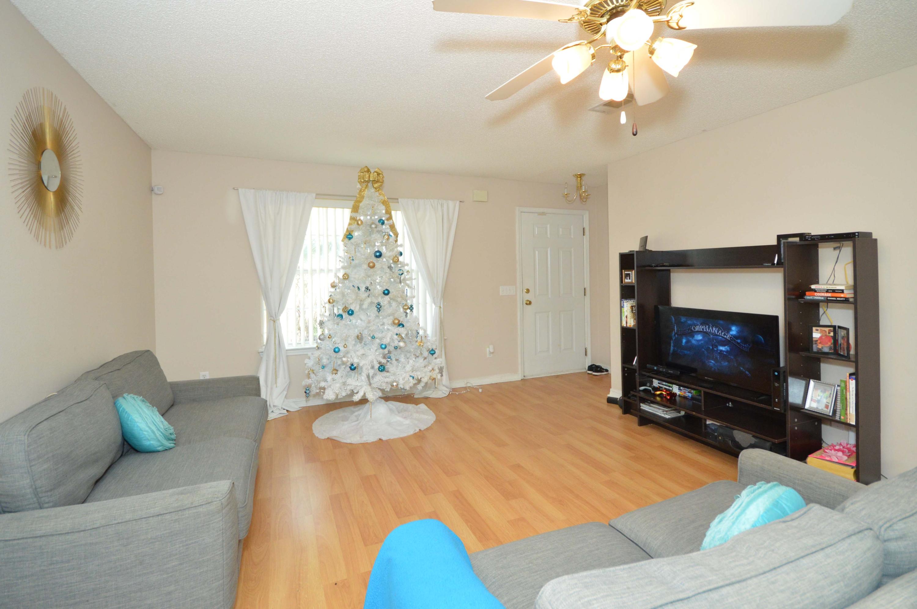 VINEYARD THE - Residential