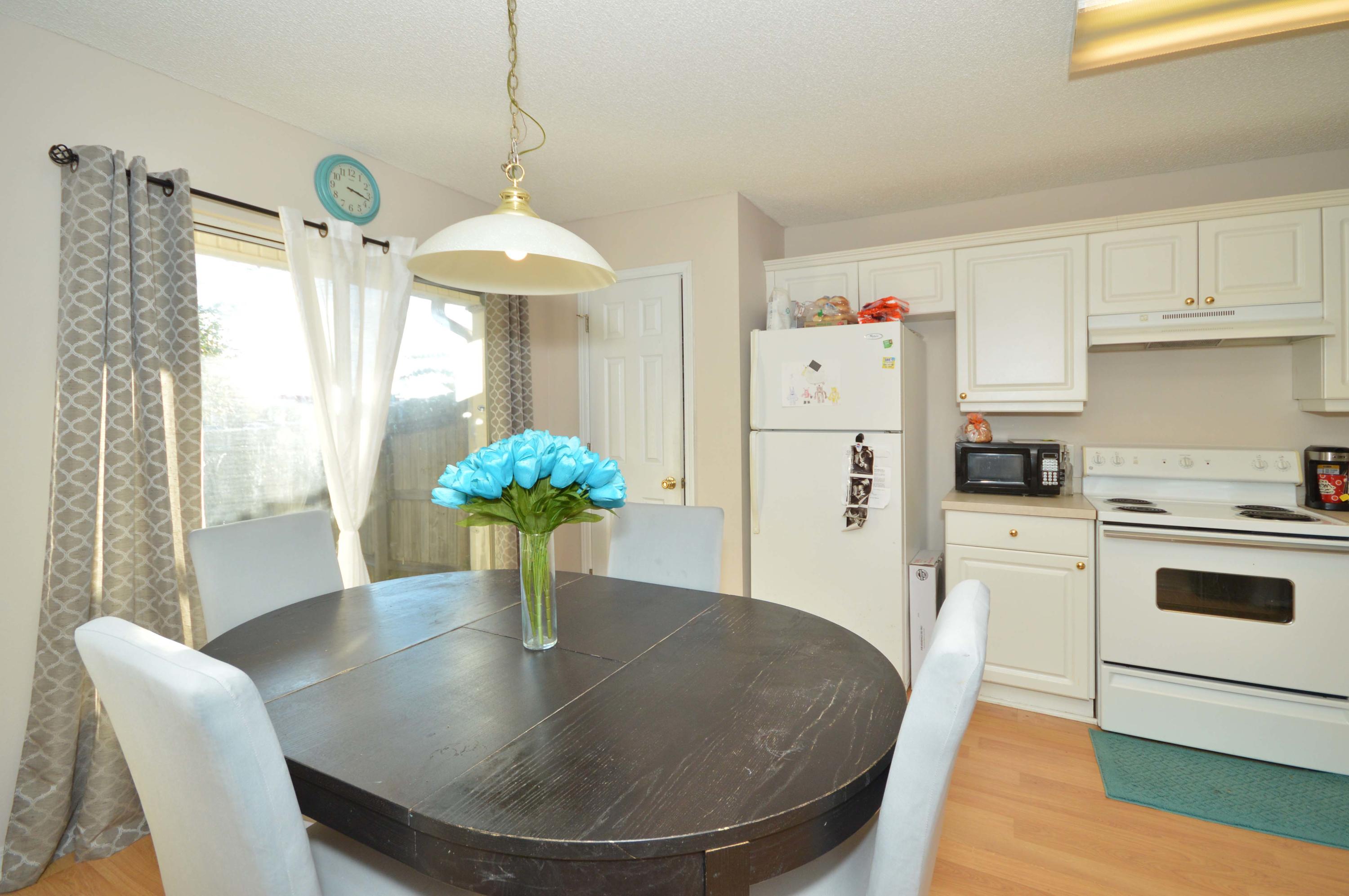 VINEYARD THE - Residential