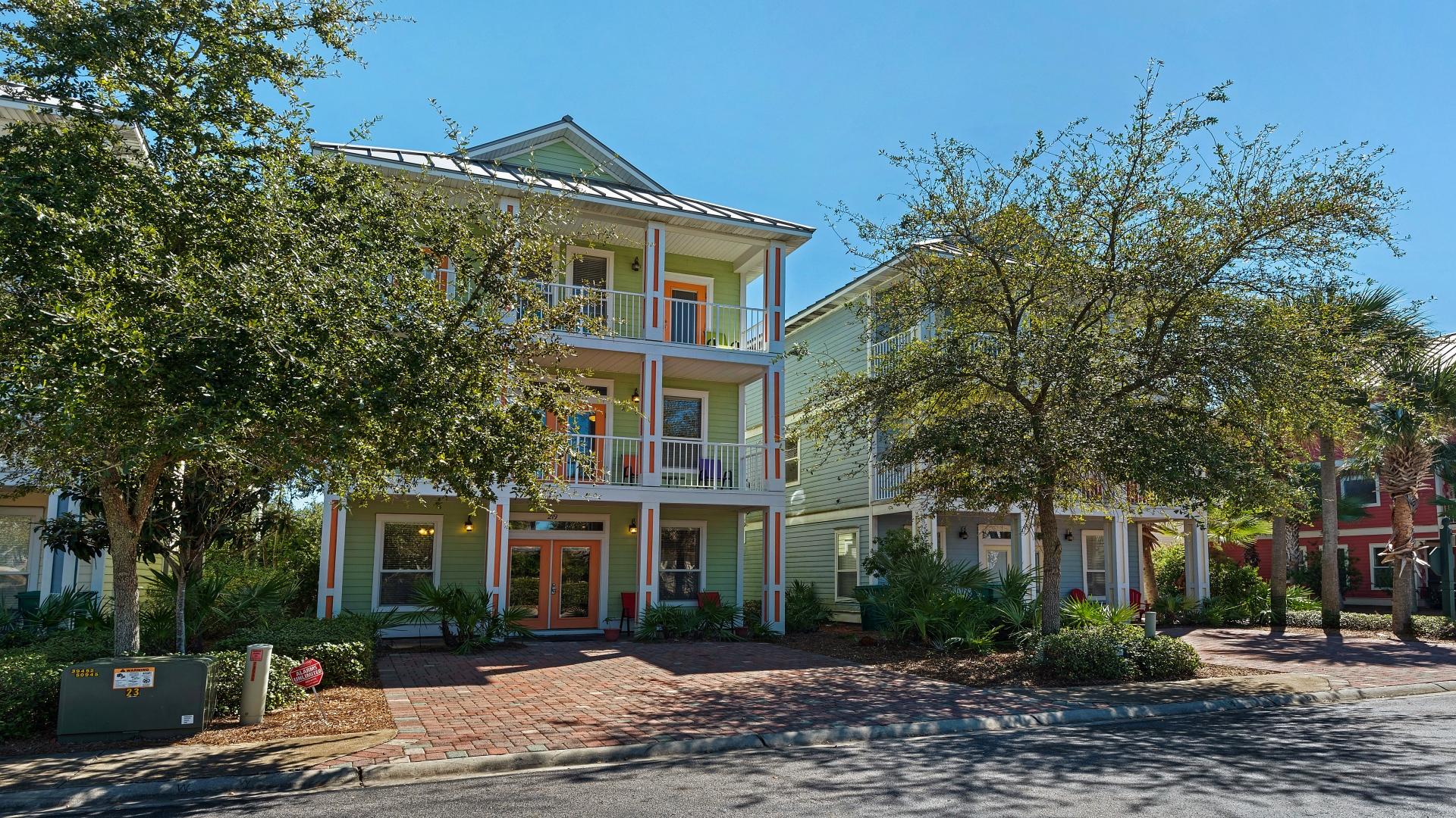 VILLAGES OF CRYSTAL BEACH - Residential