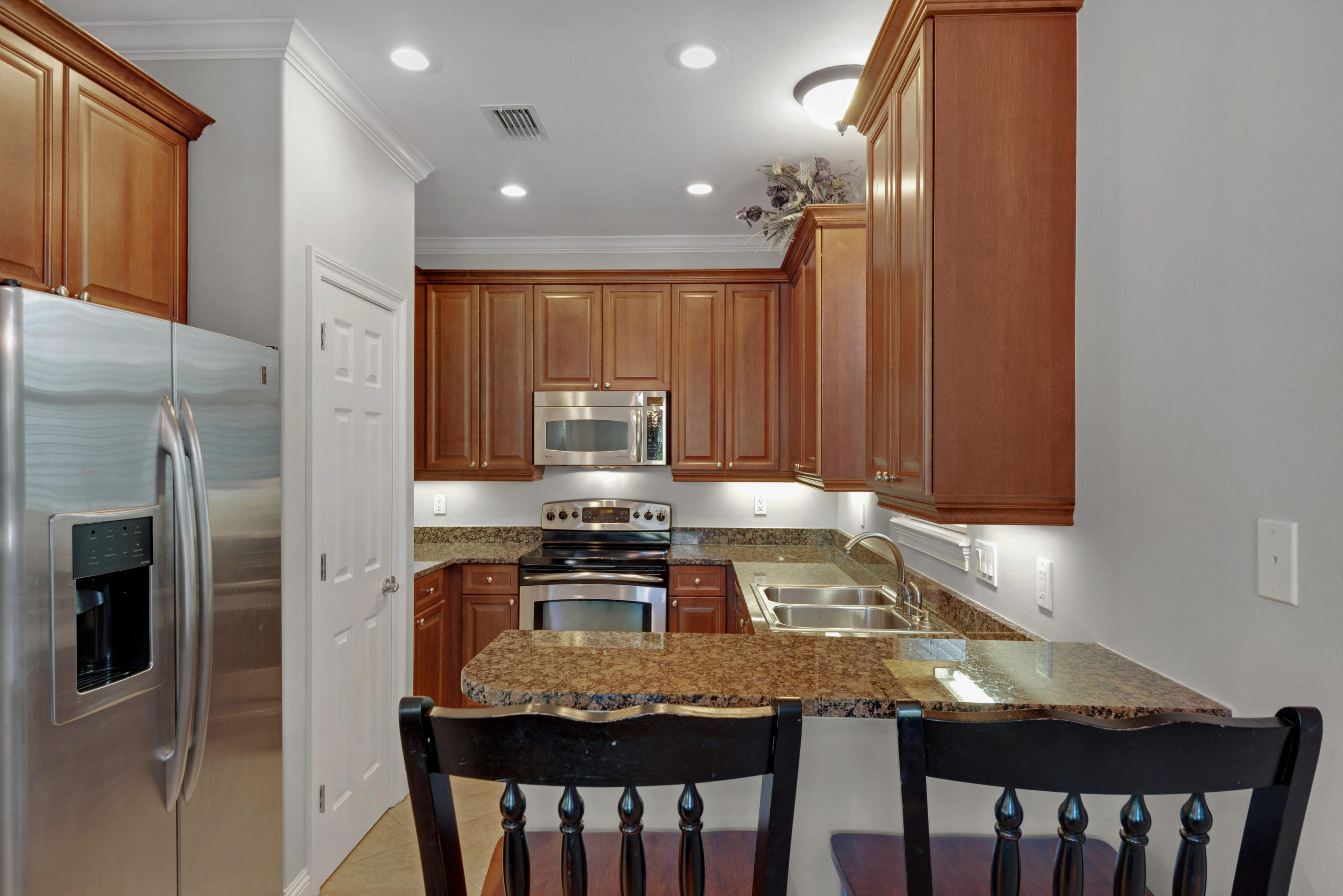 VILLAGES OF CRYSTAL BEACH - Residential