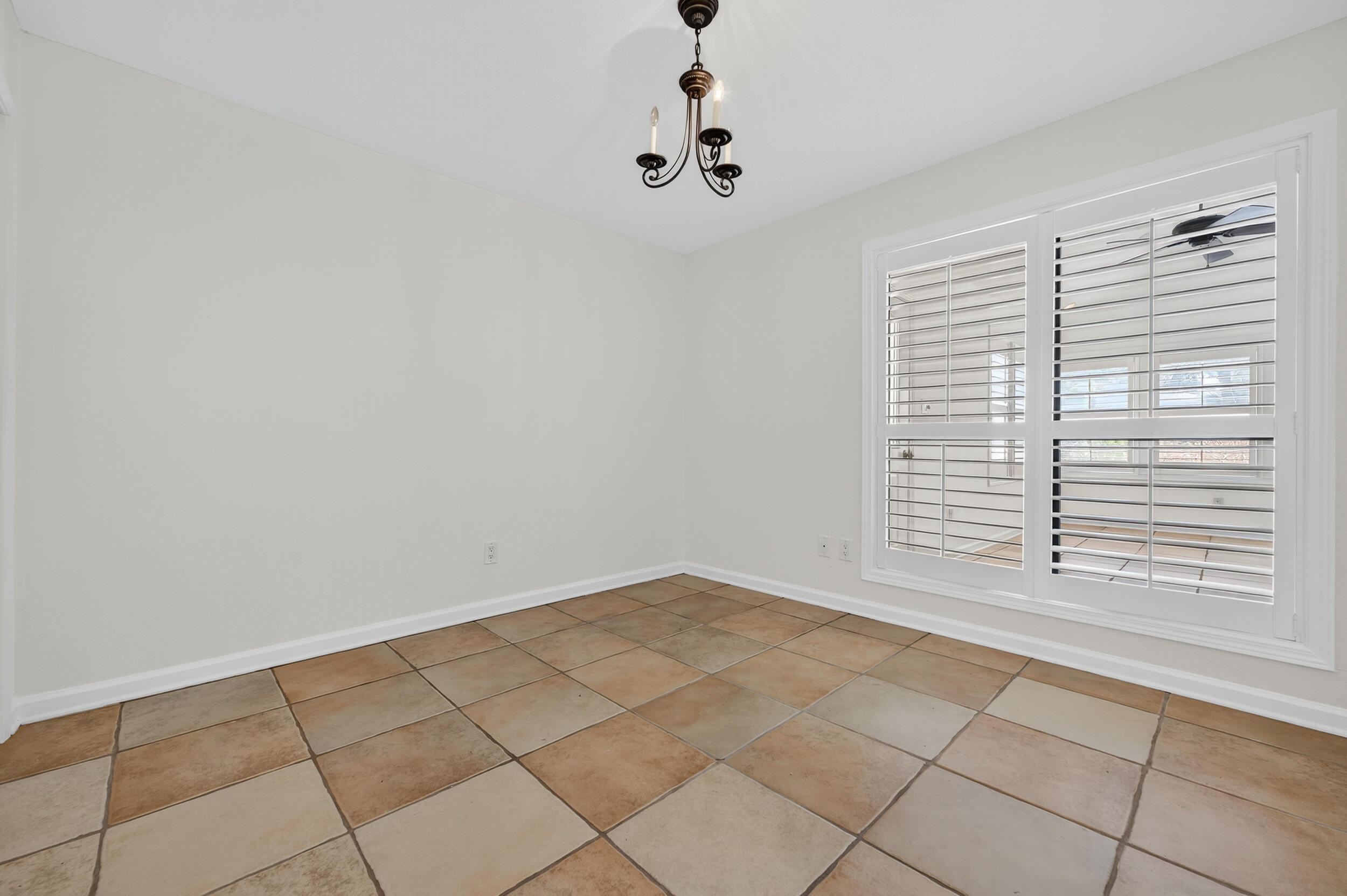 SANDPIPER VILLAGE CONDO - Residential