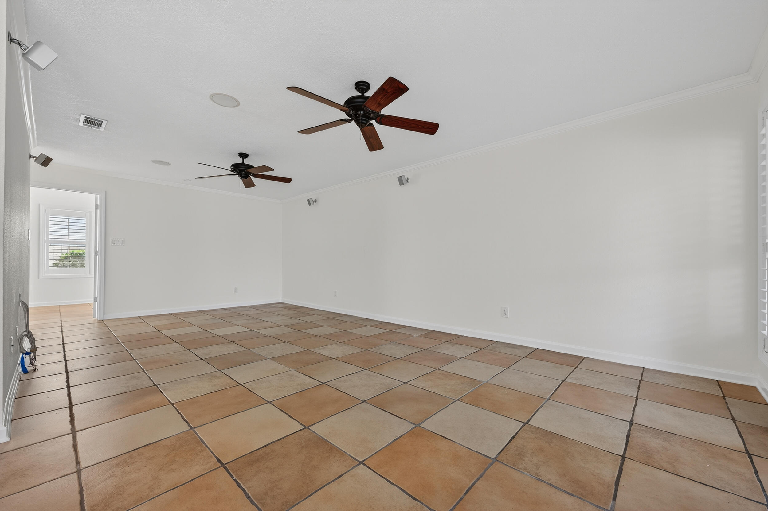 SANDPIPER VILLAGE CONDO - Residential