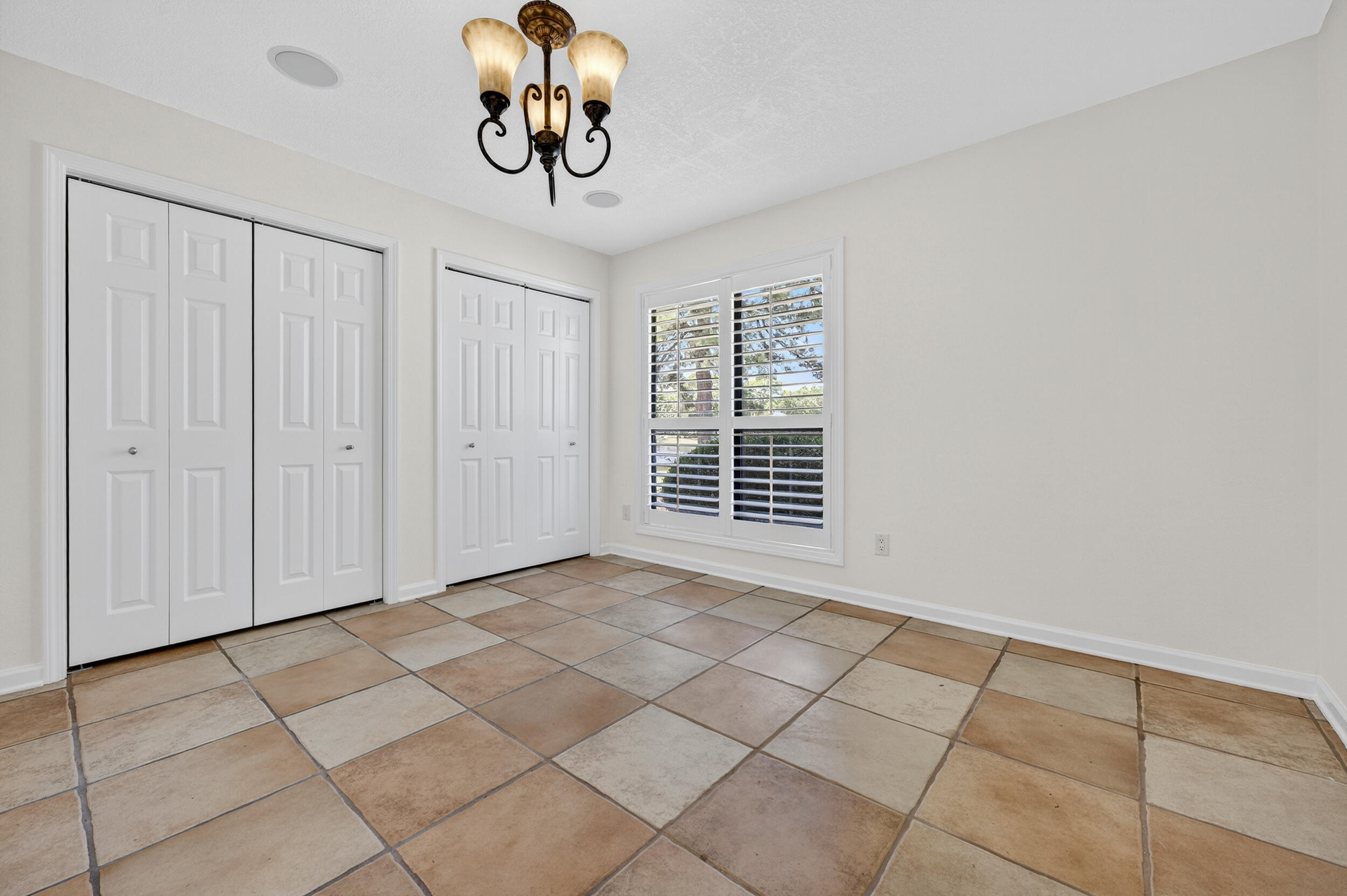 SANDPIPER VILLAGE CONDO - Residential