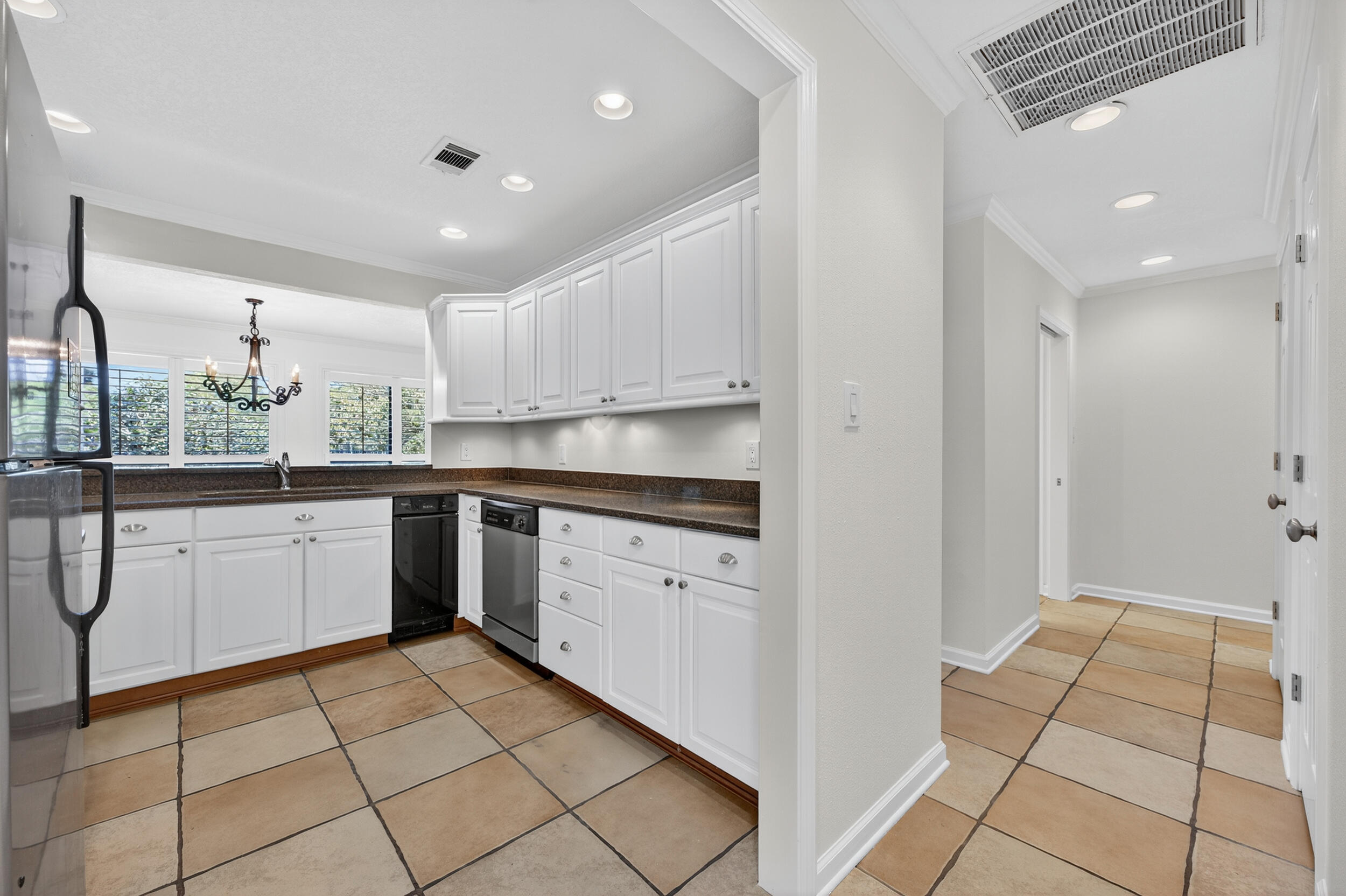 SANDPIPER VILLAGE CONDO - Residential