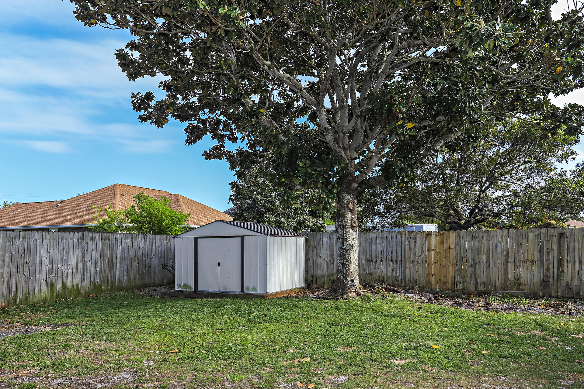 KELL-AIRE GARDENS - Residential